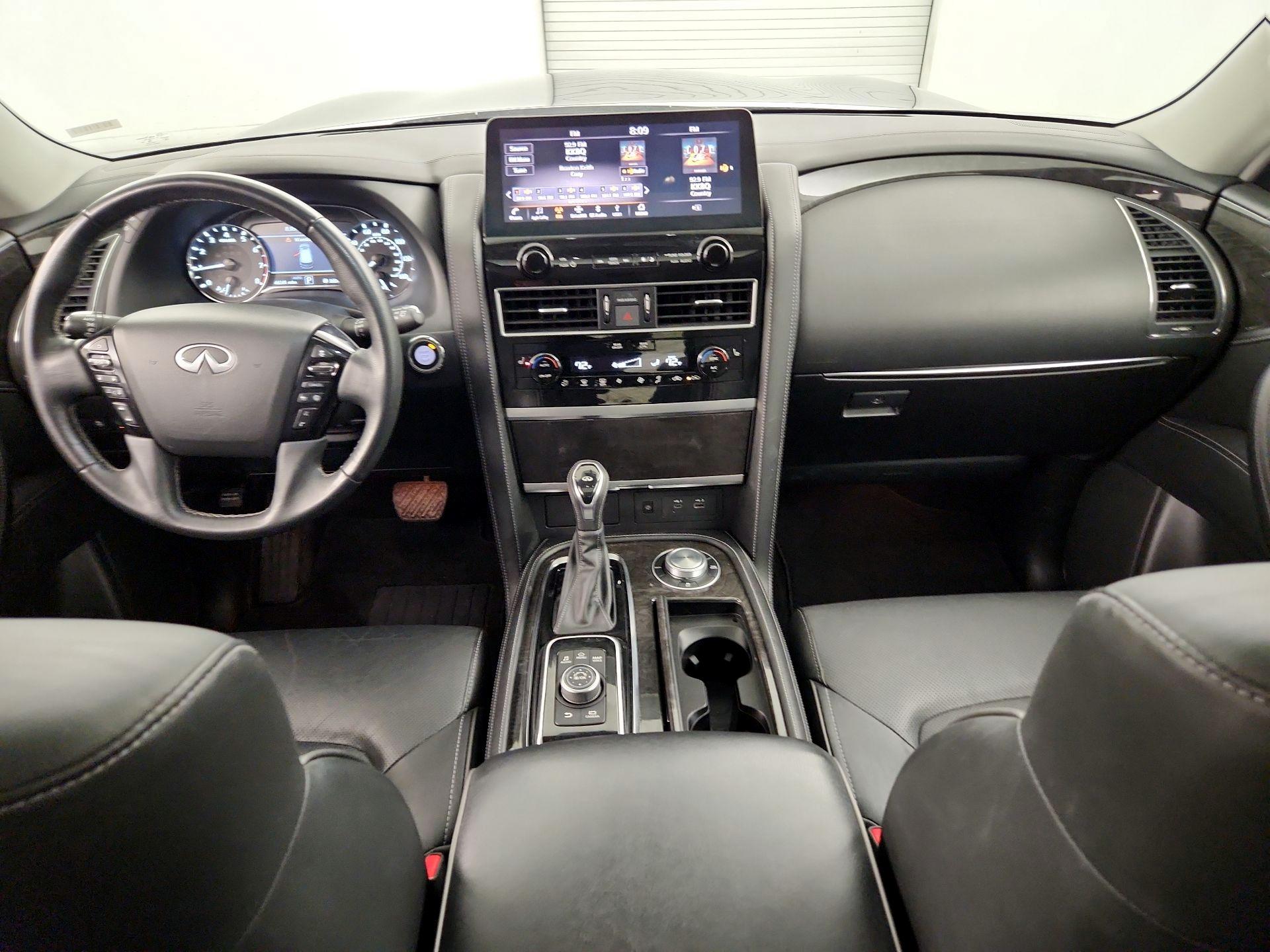 Thumbnail: 2024 INFINITI QX80 - 9