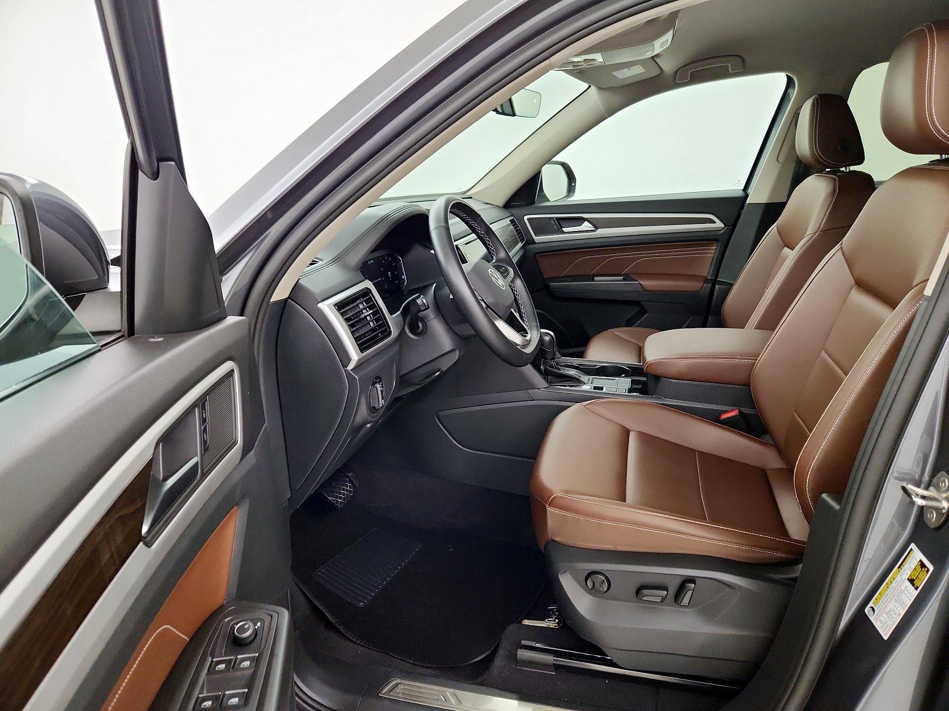 Thumbnail: 2022 Volkswagen Atlas - 11