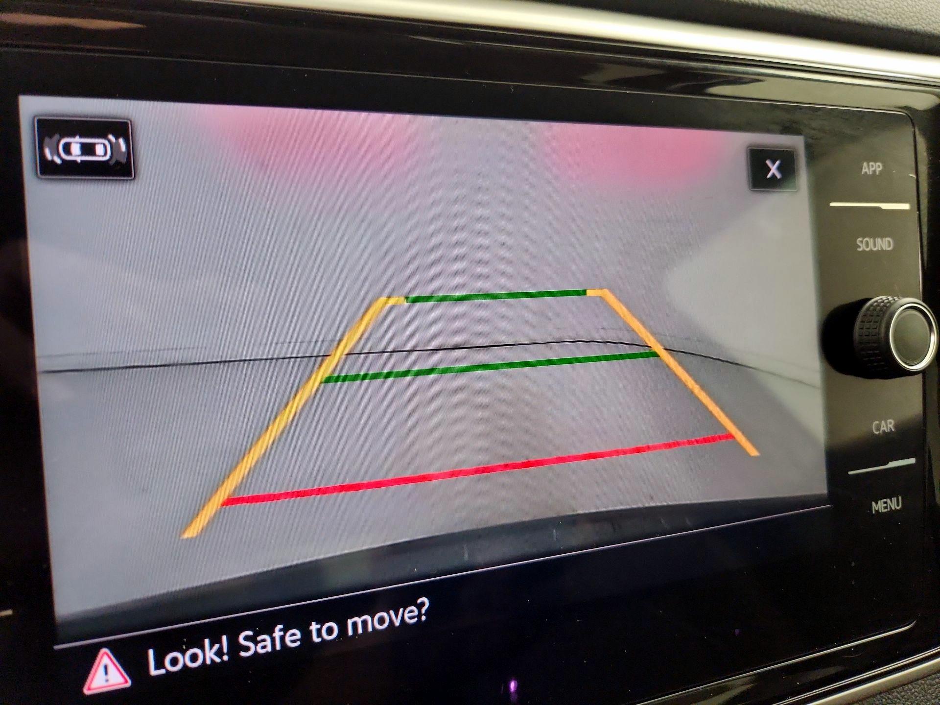 Thumbnail: 2022 Volkswagen Atlas - 14