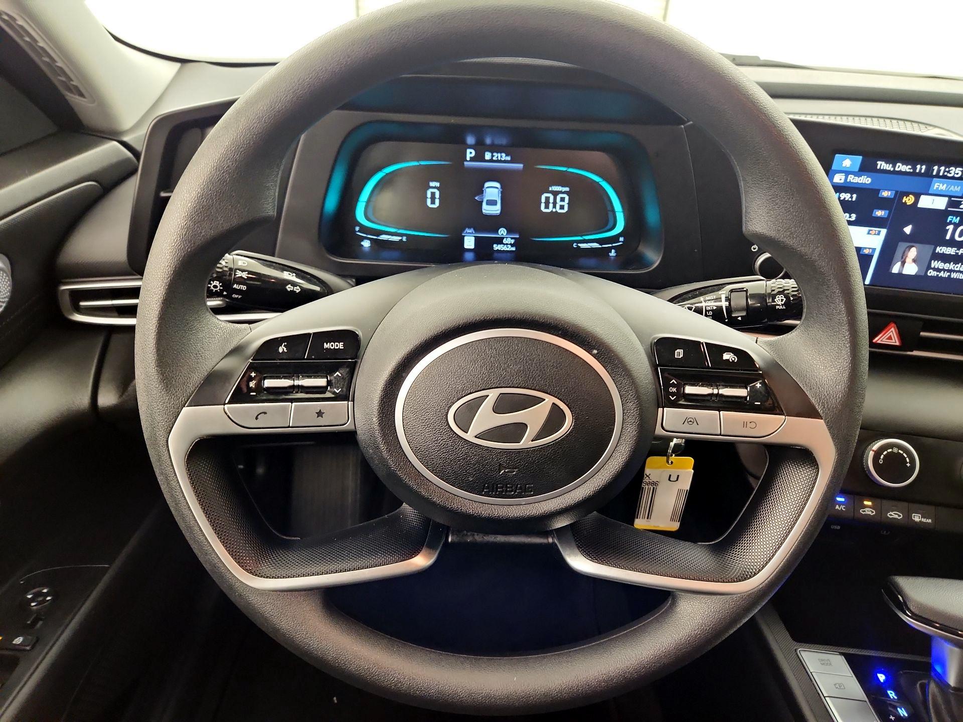 Thumbnail: 2024 Hyundai Elantra - 10