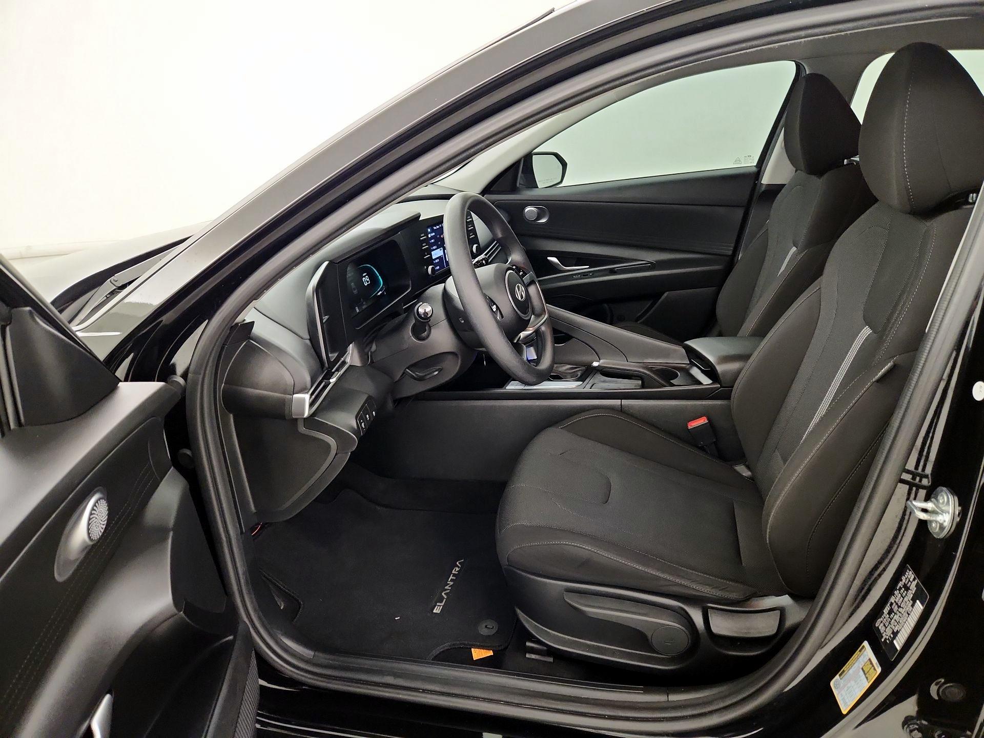 Thumbnail: 2024 Hyundai Elantra - 11