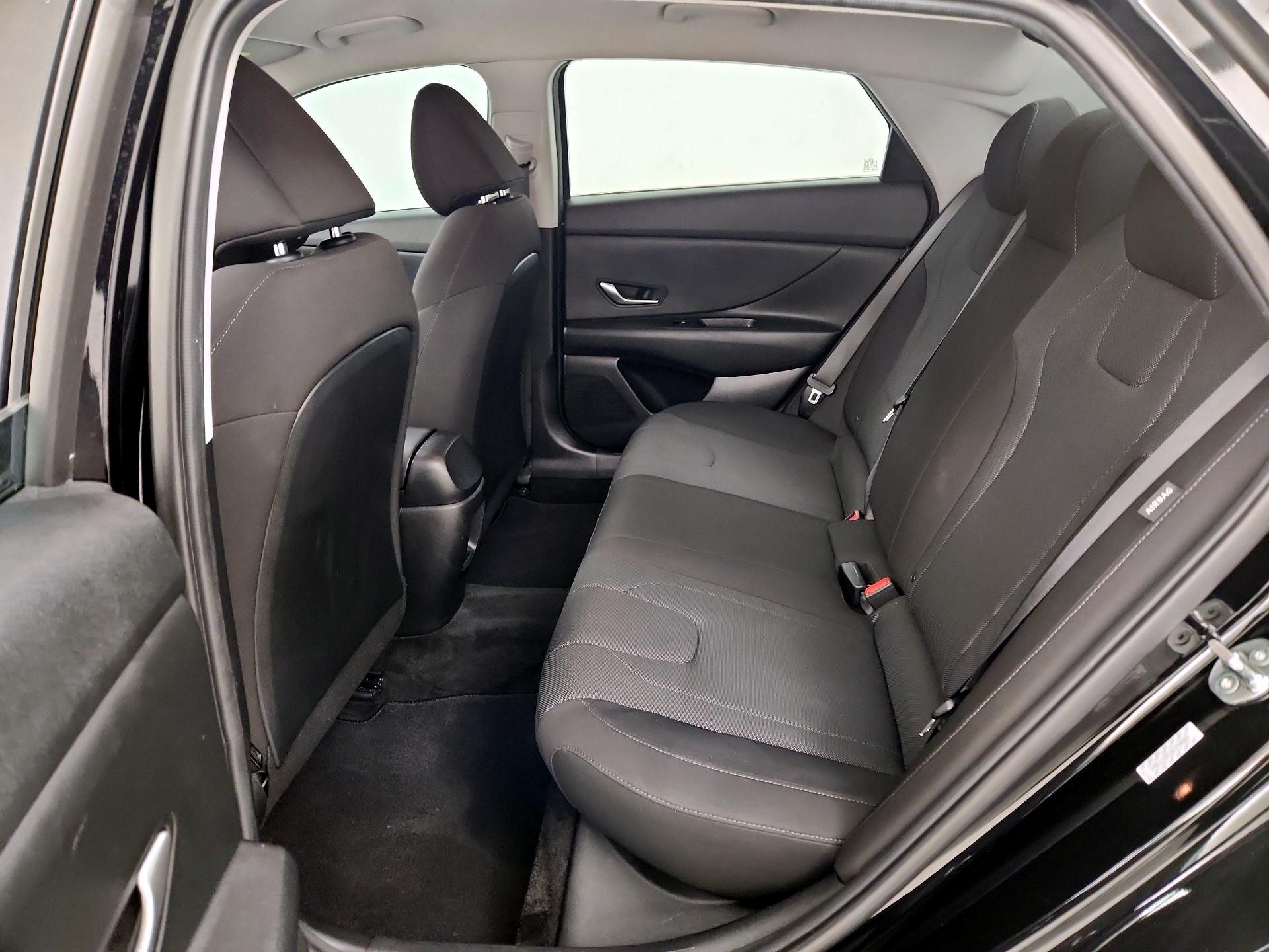 Thumbnail: 2024 Hyundai Elantra - 19