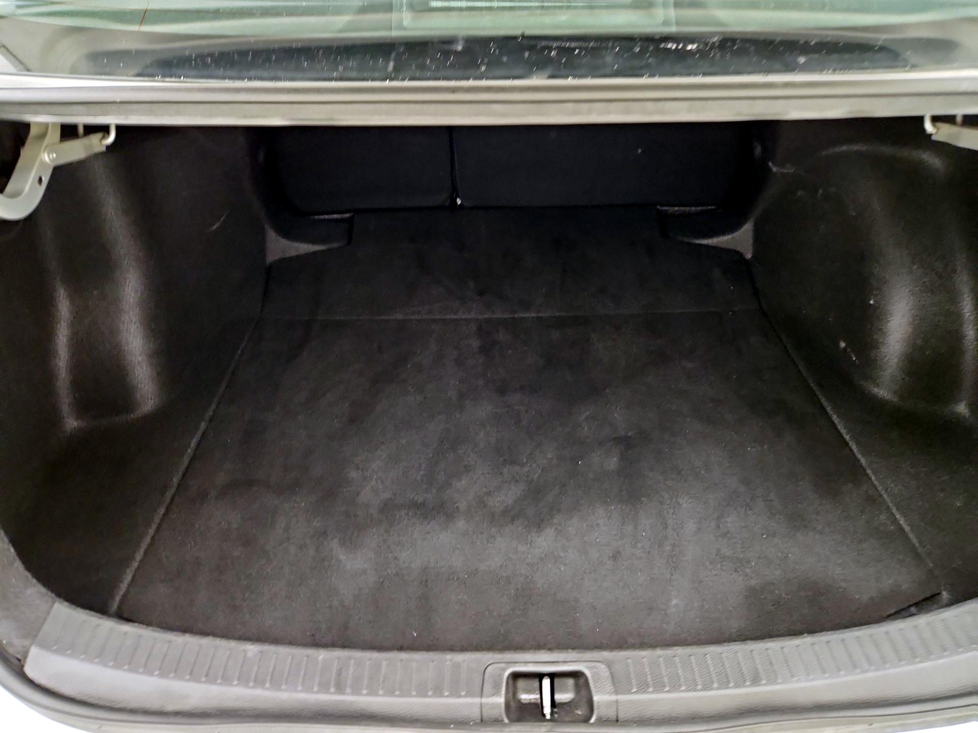 Thumbnail: 2024 Toyota Corolla - 20