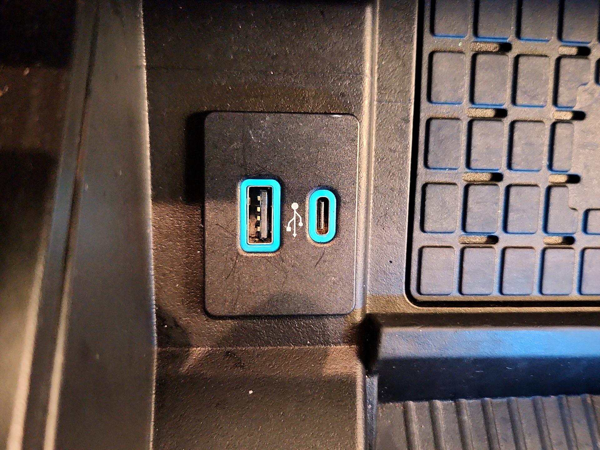 Thumbnail: 2024 Ford Expedition MAX - 19