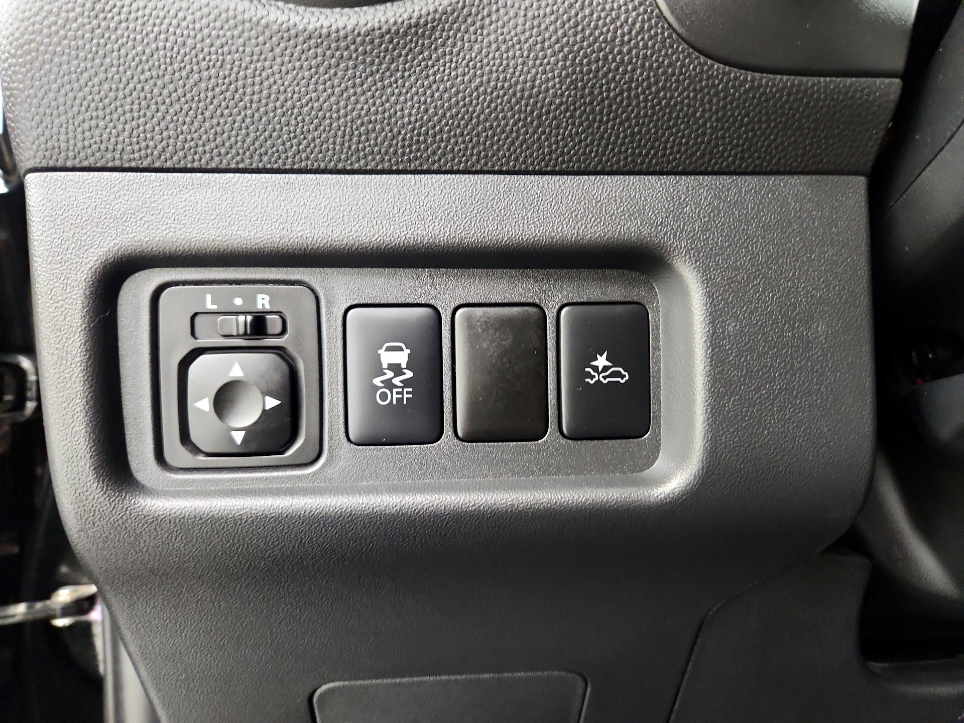 Thumbnail: 2023 Mitsubishi Mirage - 13