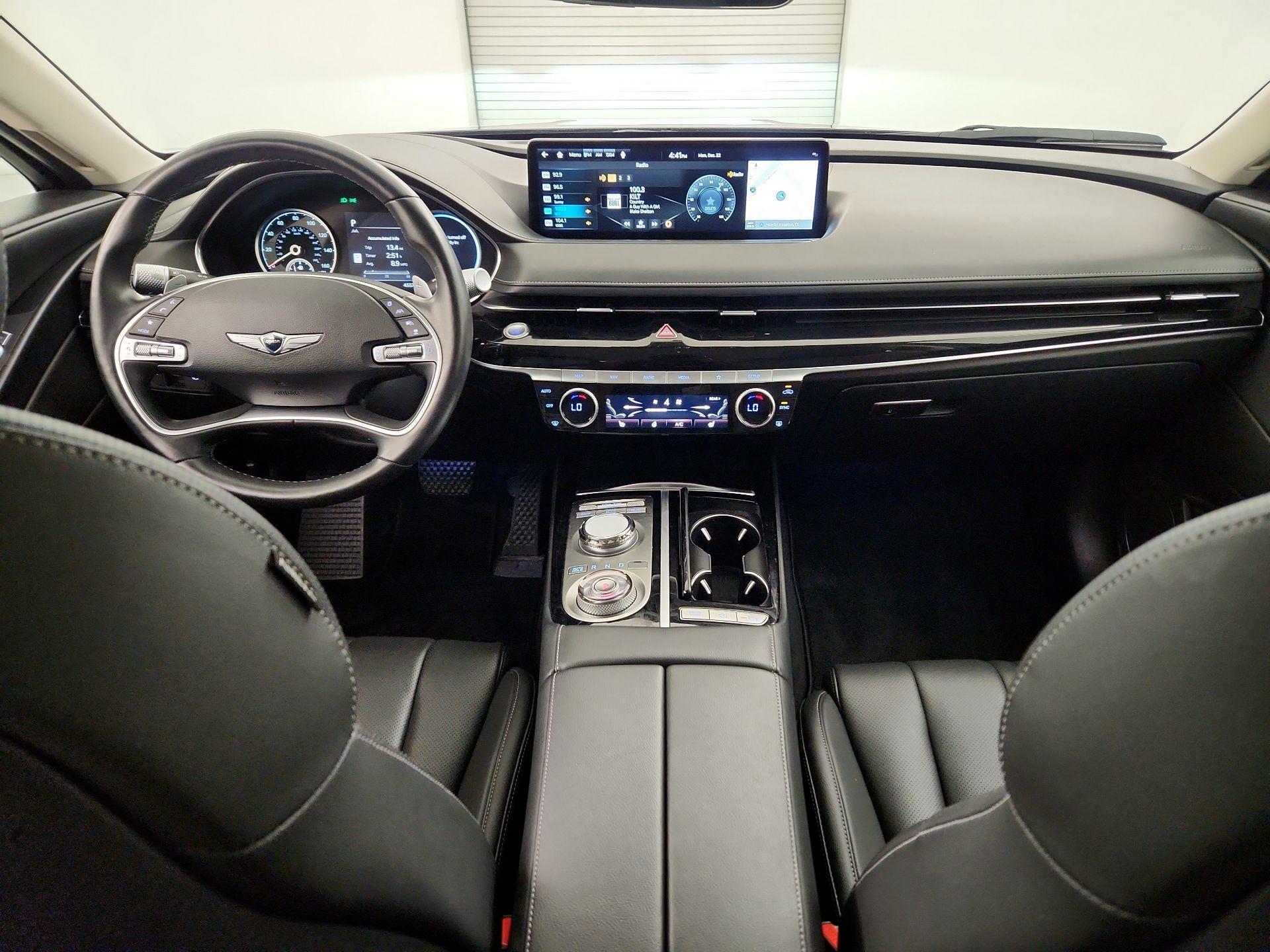 Thumbnail: 2023 Genesis G80 - 9