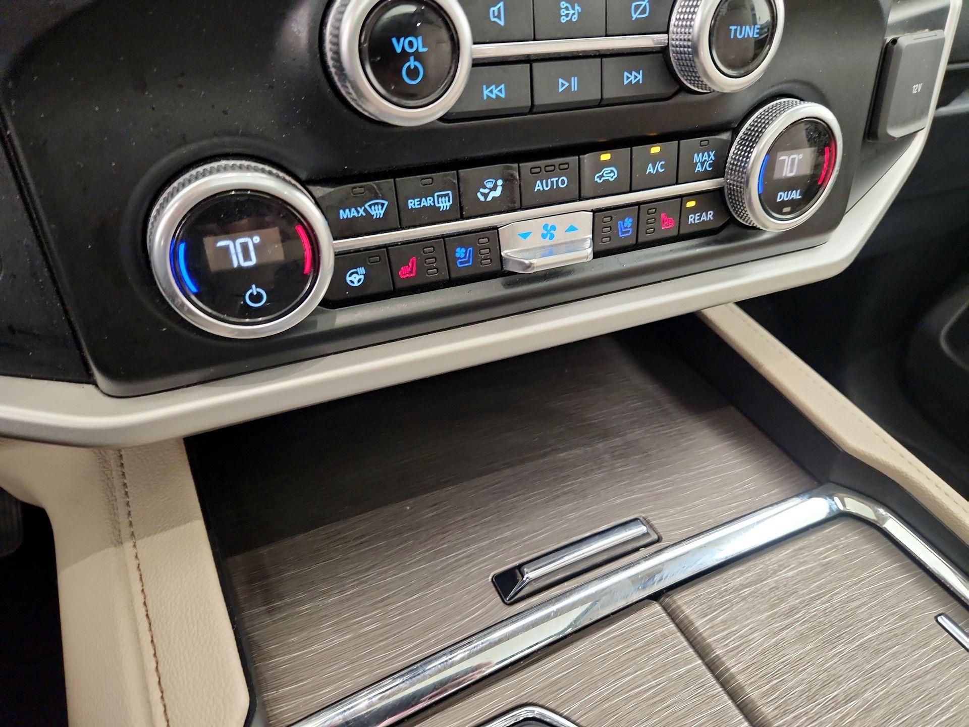 Thumbnail: 2024 Ford Expedition MAX - 17