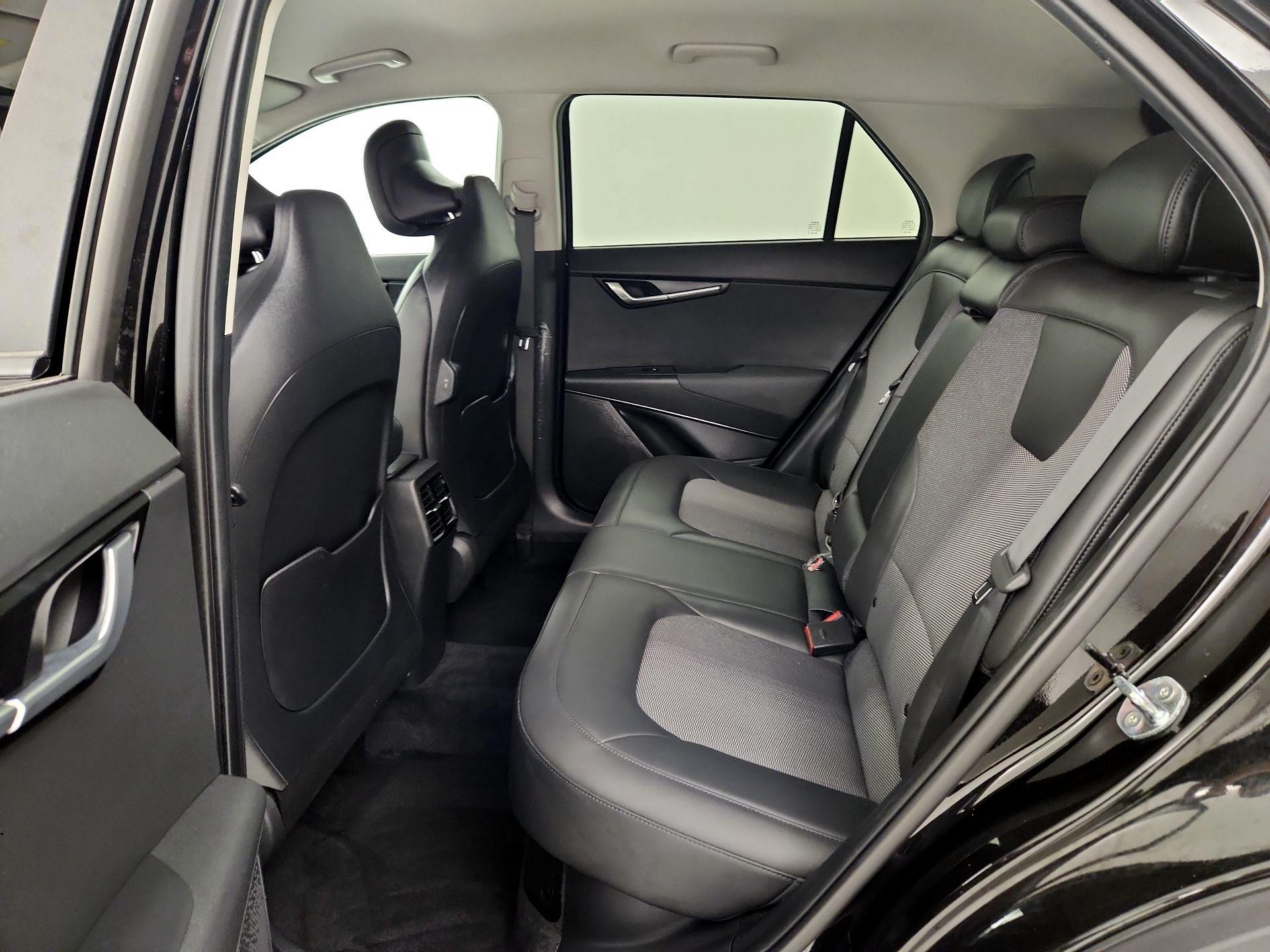 Thumbnail: 2024 Kia Niro - 20