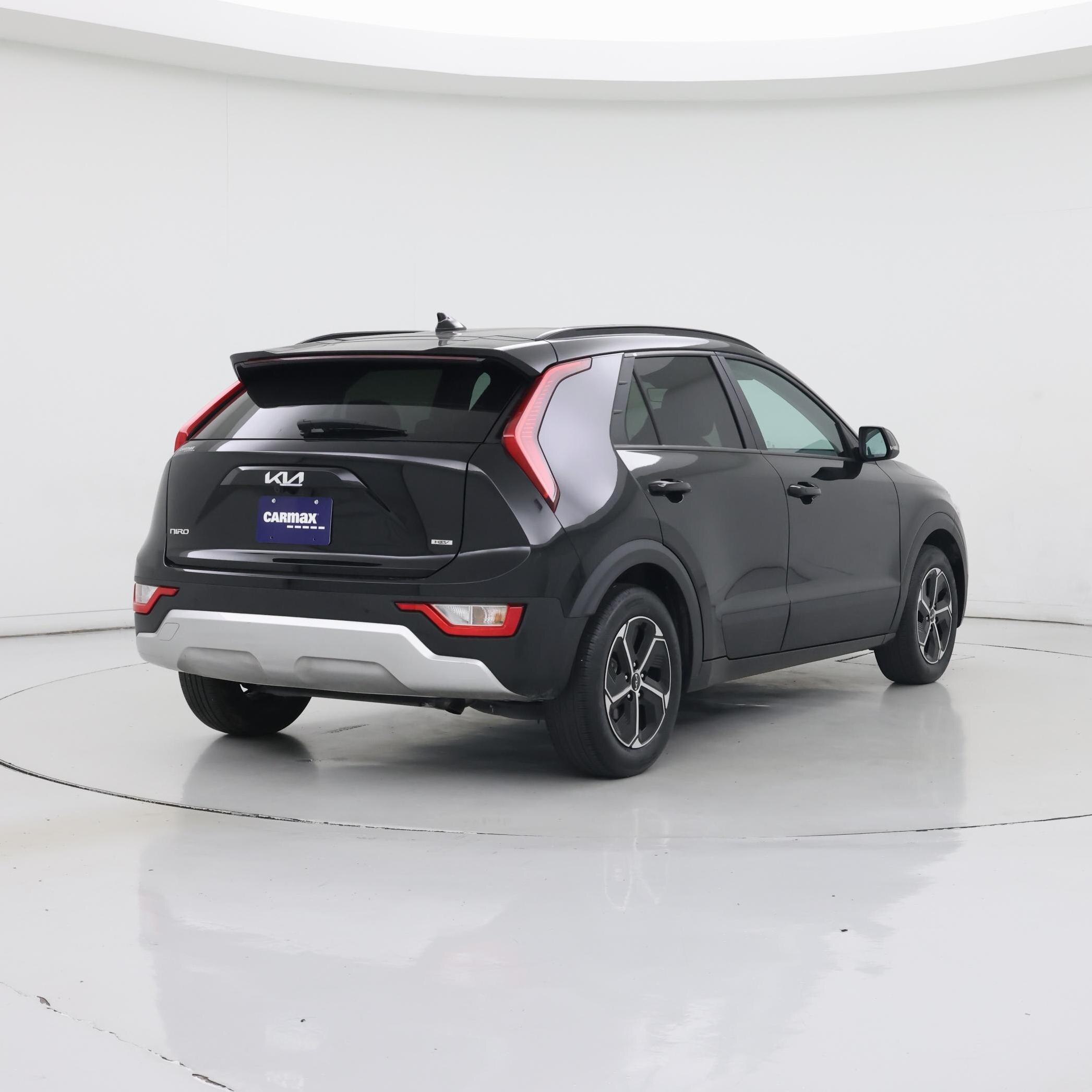 Thumbnail: 2024 Kia Niro - 8