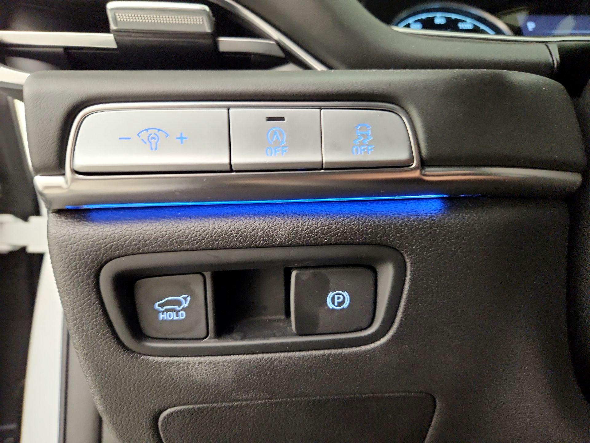 Thumbnail: 2024 Genesis GV80 - 13