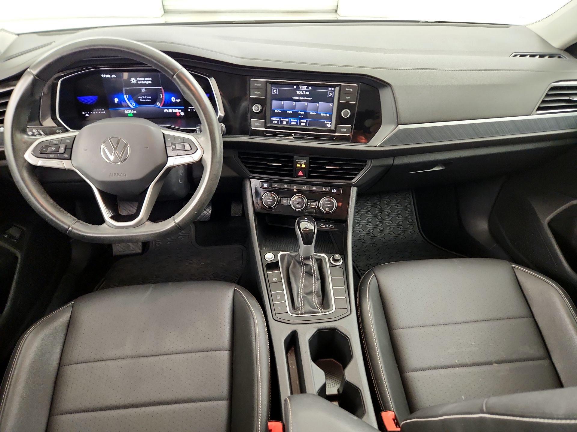 Thumbnail: 2023 Volkswagen Jetta - 9