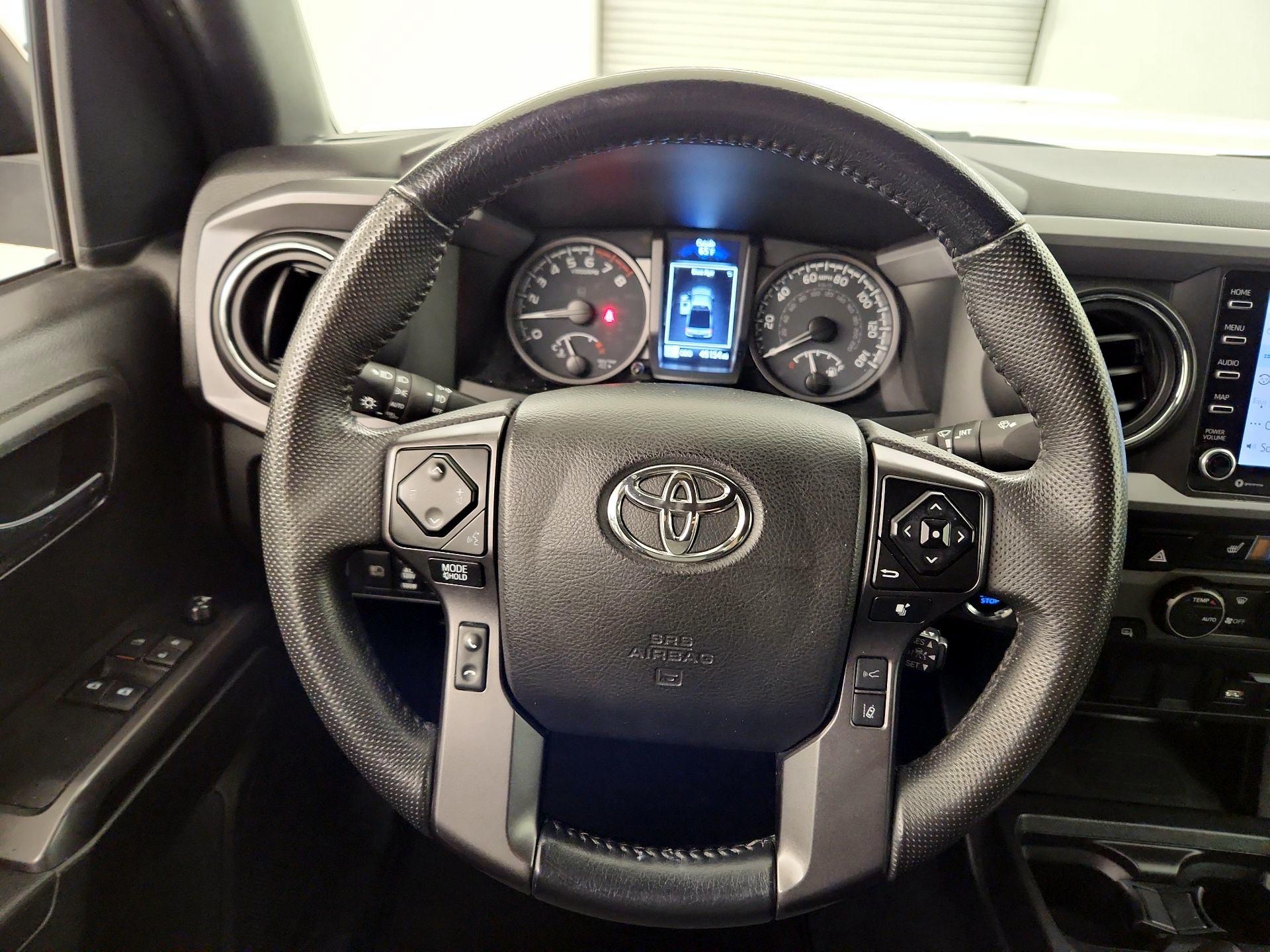 Thumbnail: 2022 Toyota Tacoma - 10