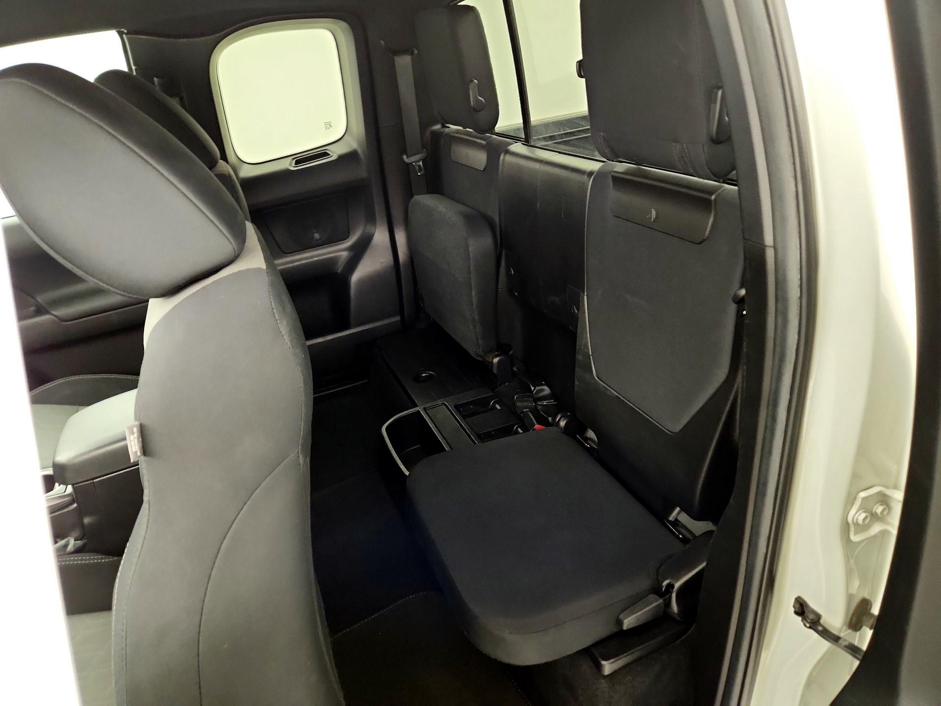 Thumbnail: 2022 Toyota Tacoma - 19