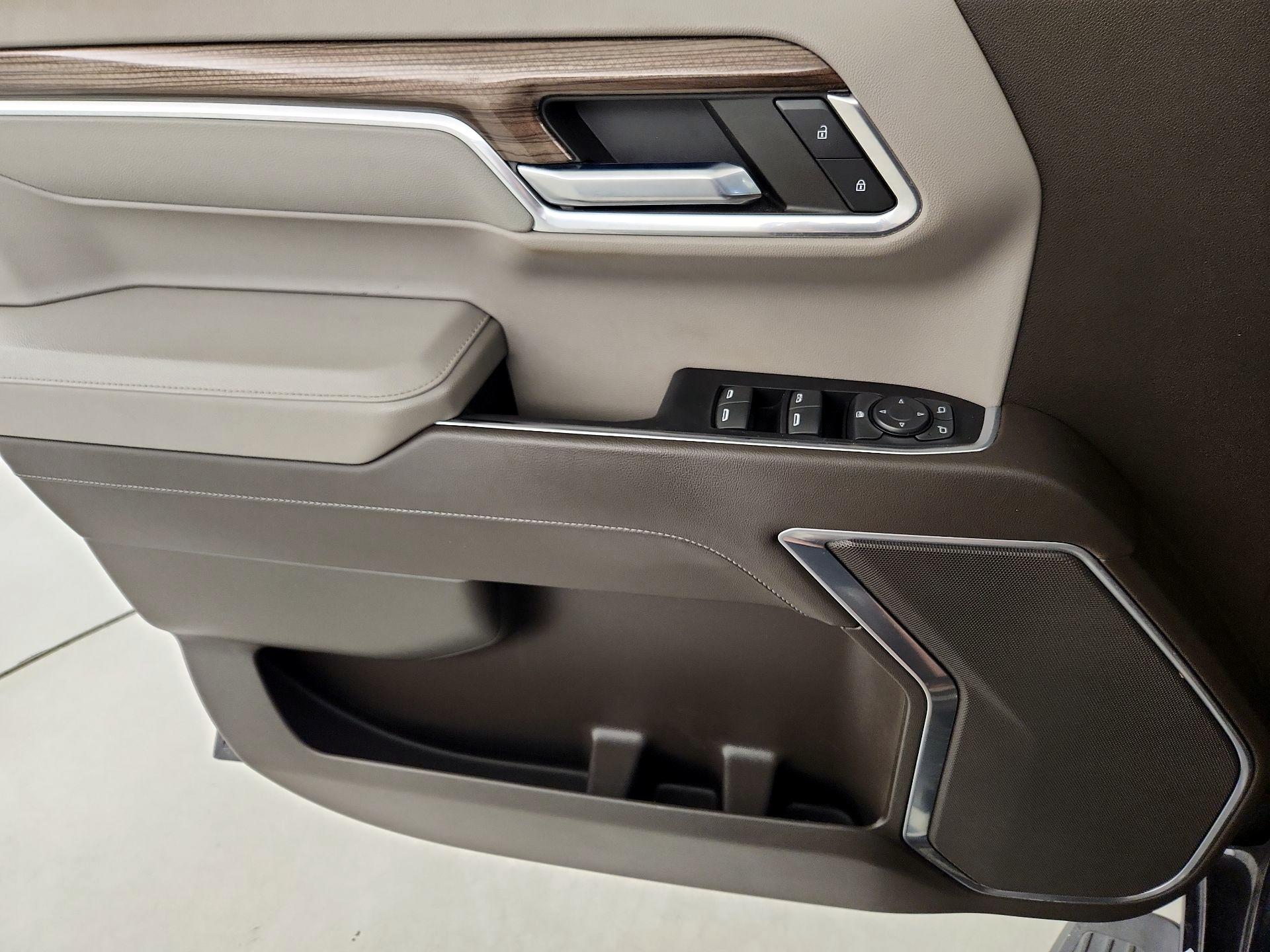 Thumbnail: 2023 Chevrolet Silverado 1500 - 12