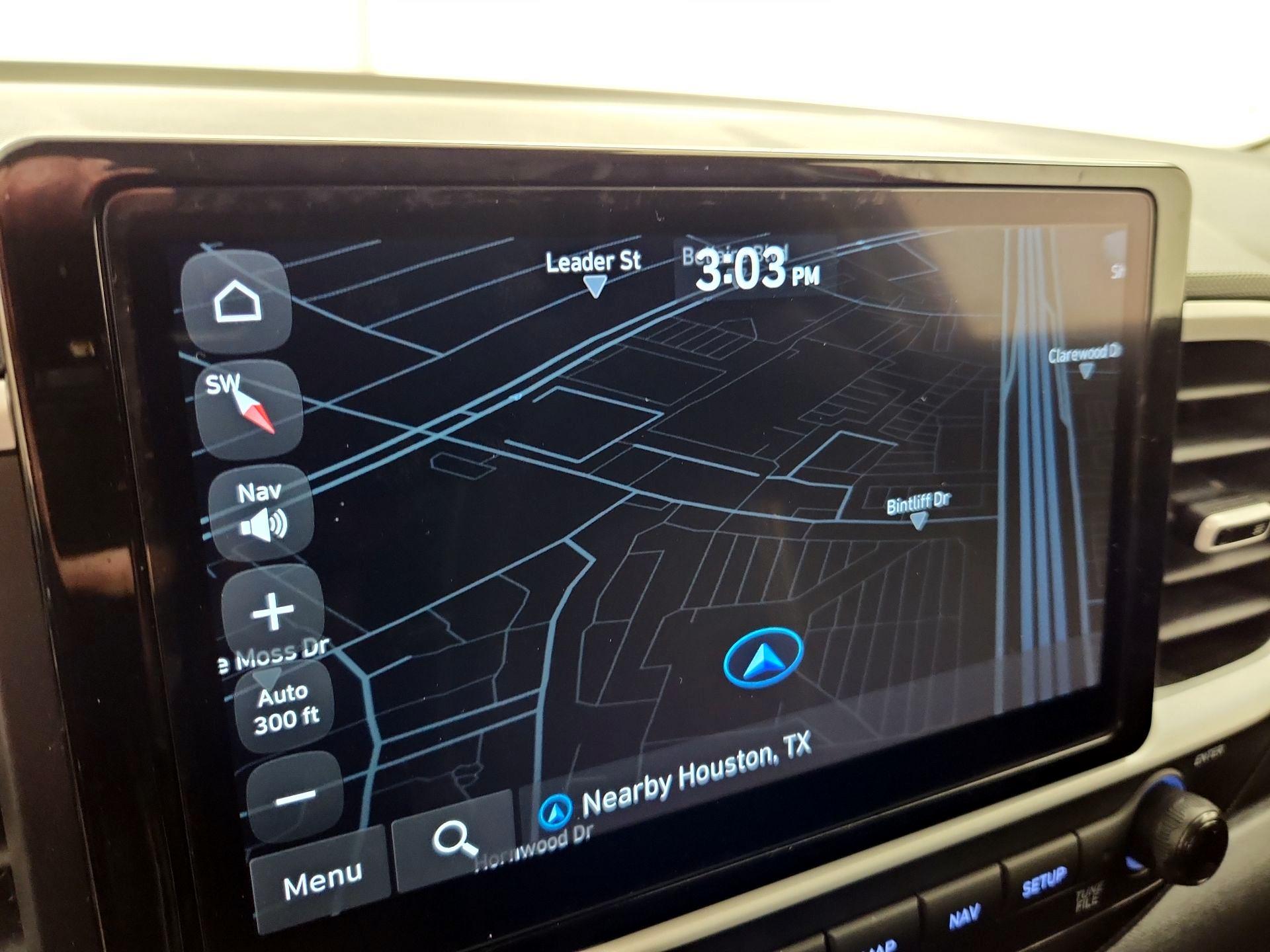 Thumbnail: 2023 Hyundai Venue - 14