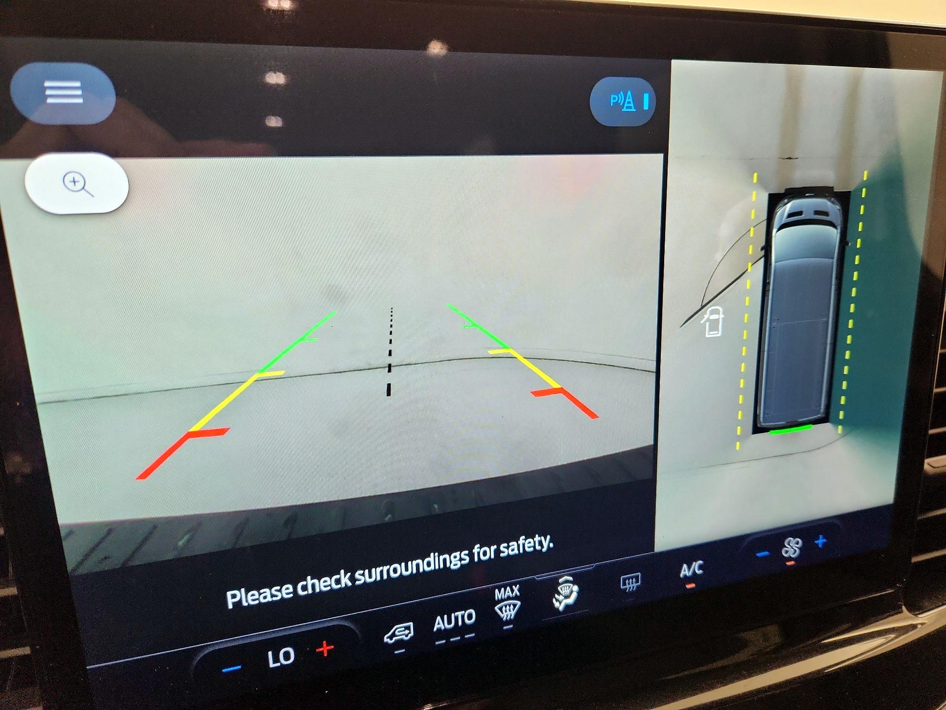 Thumbnail: 2023 Ford Transit Series - 14