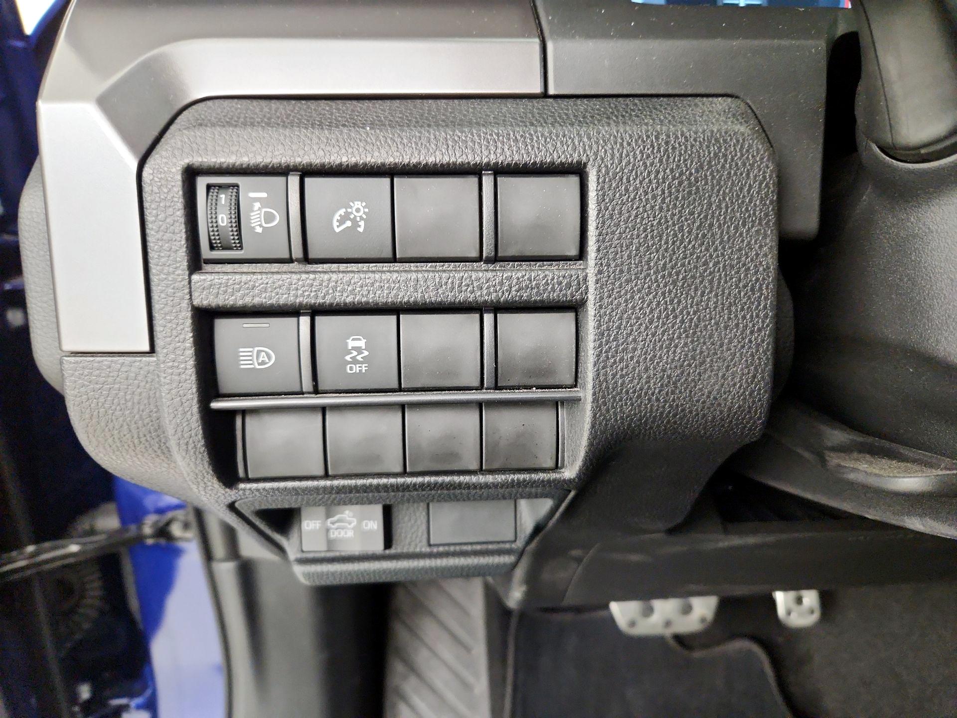 Thumbnail: 2025 Toyota Tacoma - 13