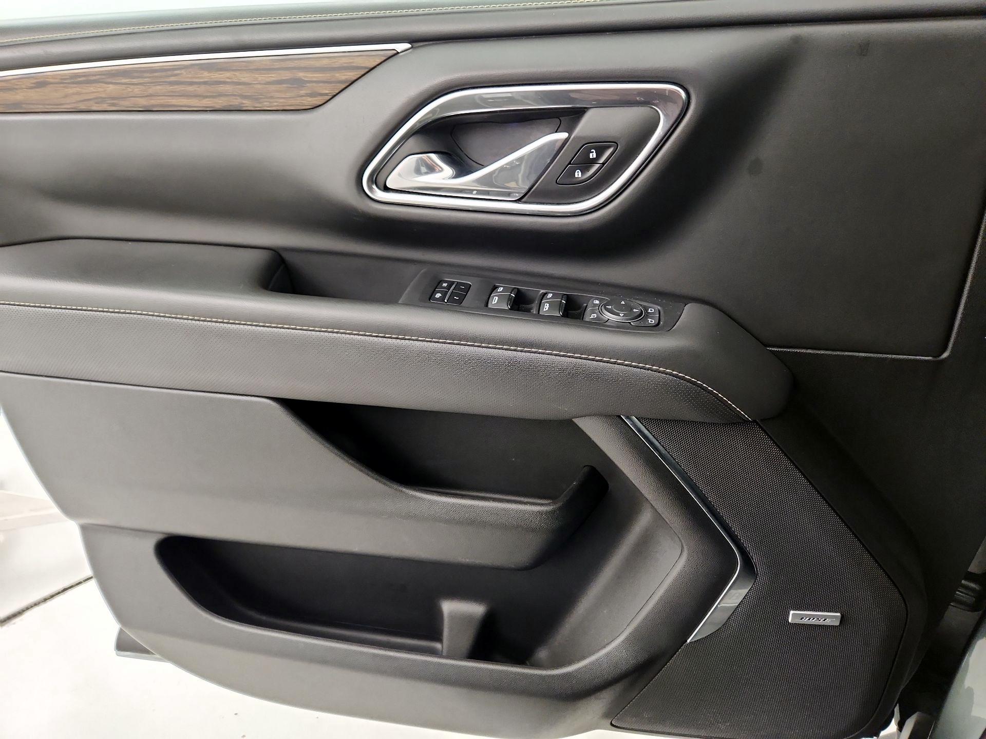 Thumbnail: 2023 Chevrolet Suburban - 12