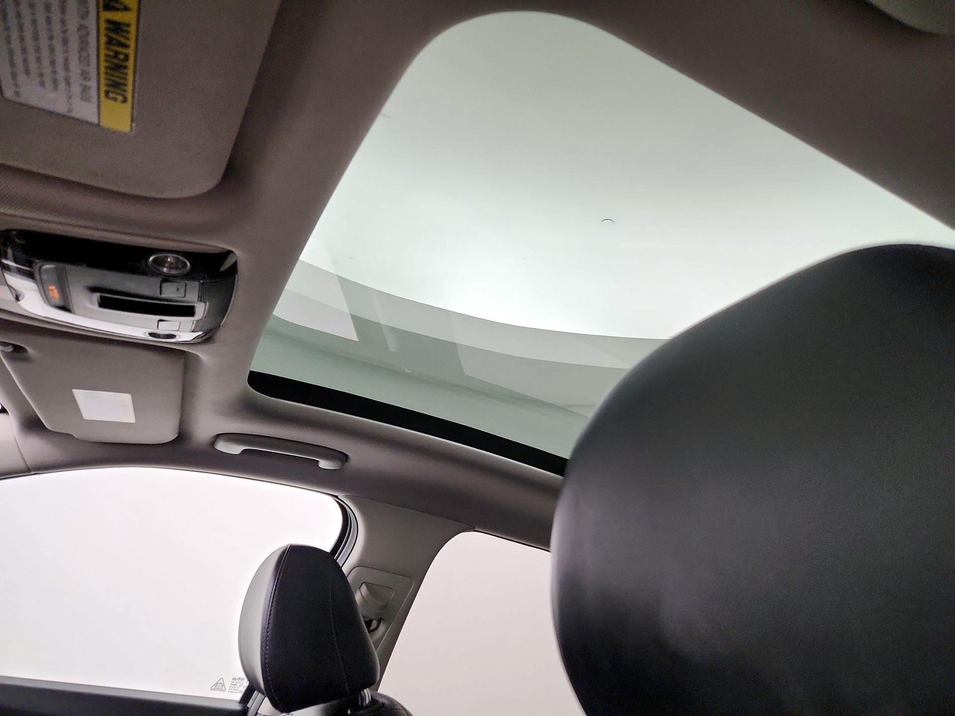 Thumbnail: 2021 Kia Sorento - 19