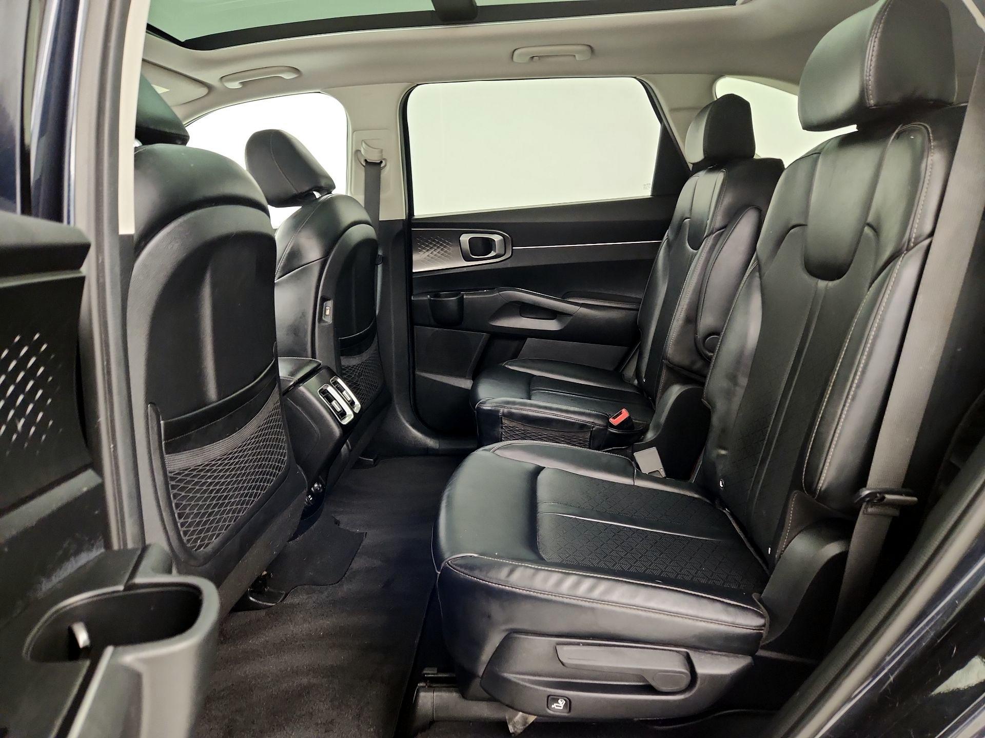 Thumbnail: 2021 Kia Sorento - 20