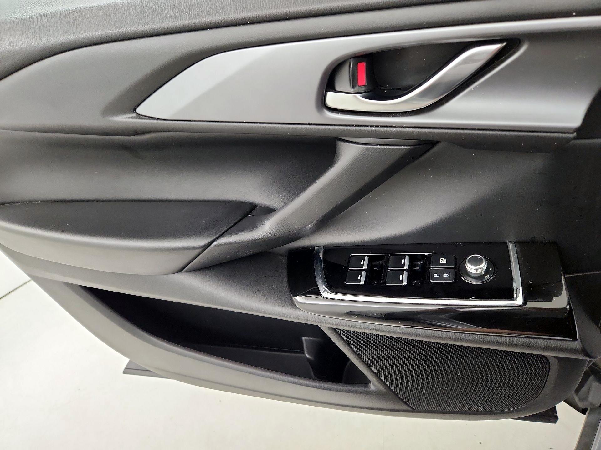 Thumbnail: 2023 Mazda CX-9 - 12