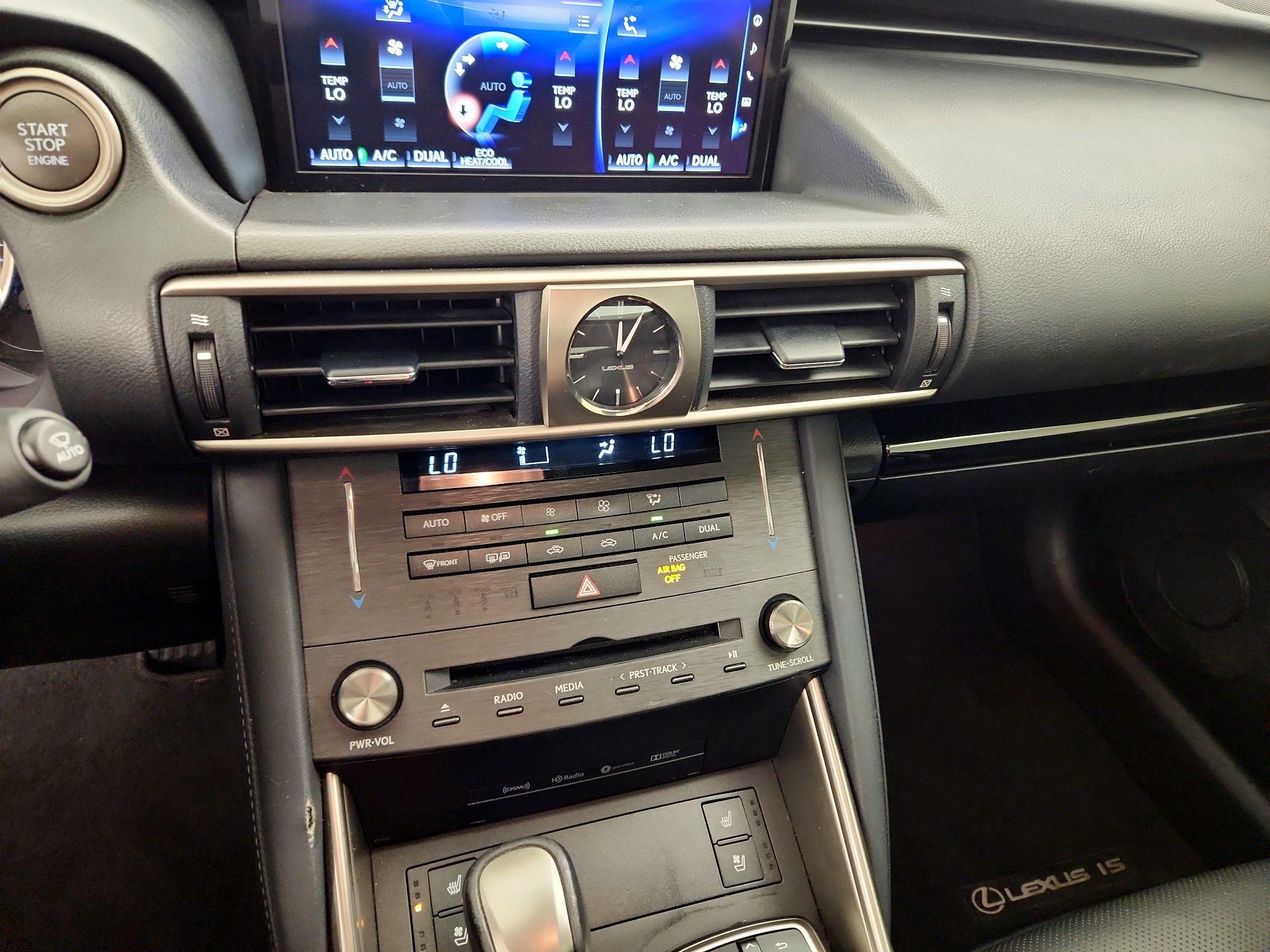 Thumbnail: 2020 Lexus IS - 17