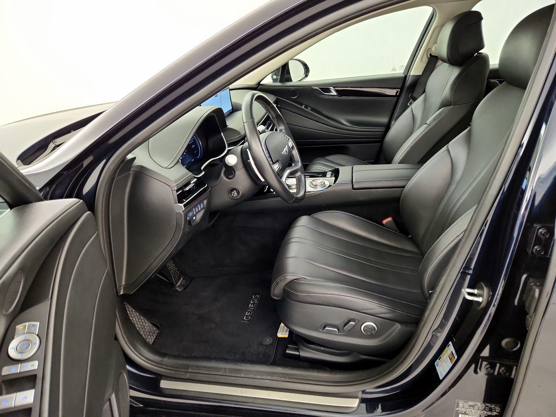 Thumbnail: 2023 Genesis G80 - 11