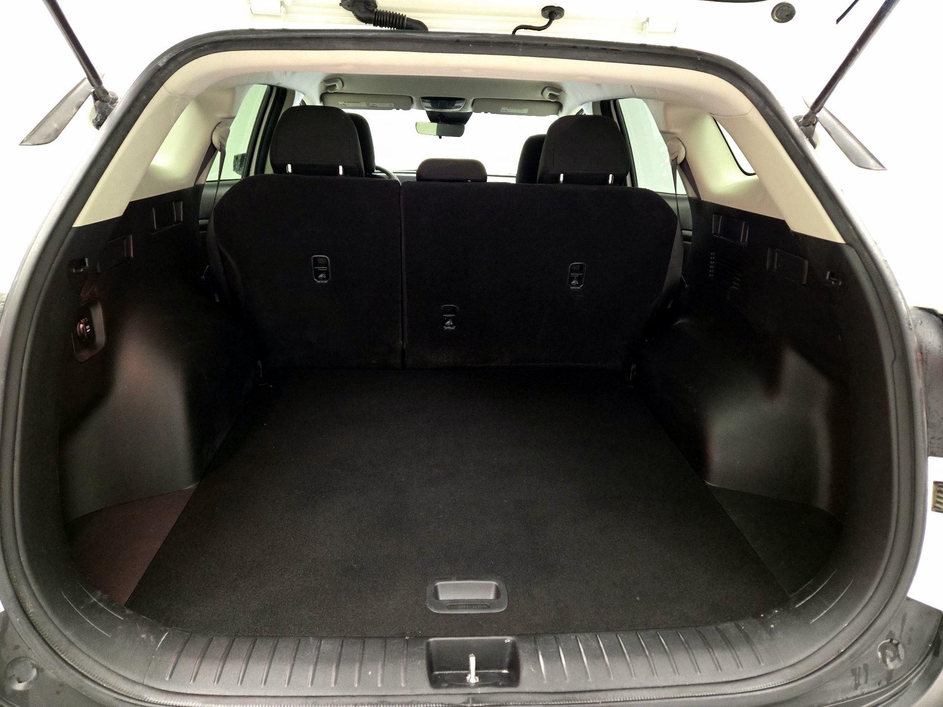 Thumbnail: 2024 Kia Sportage - 20