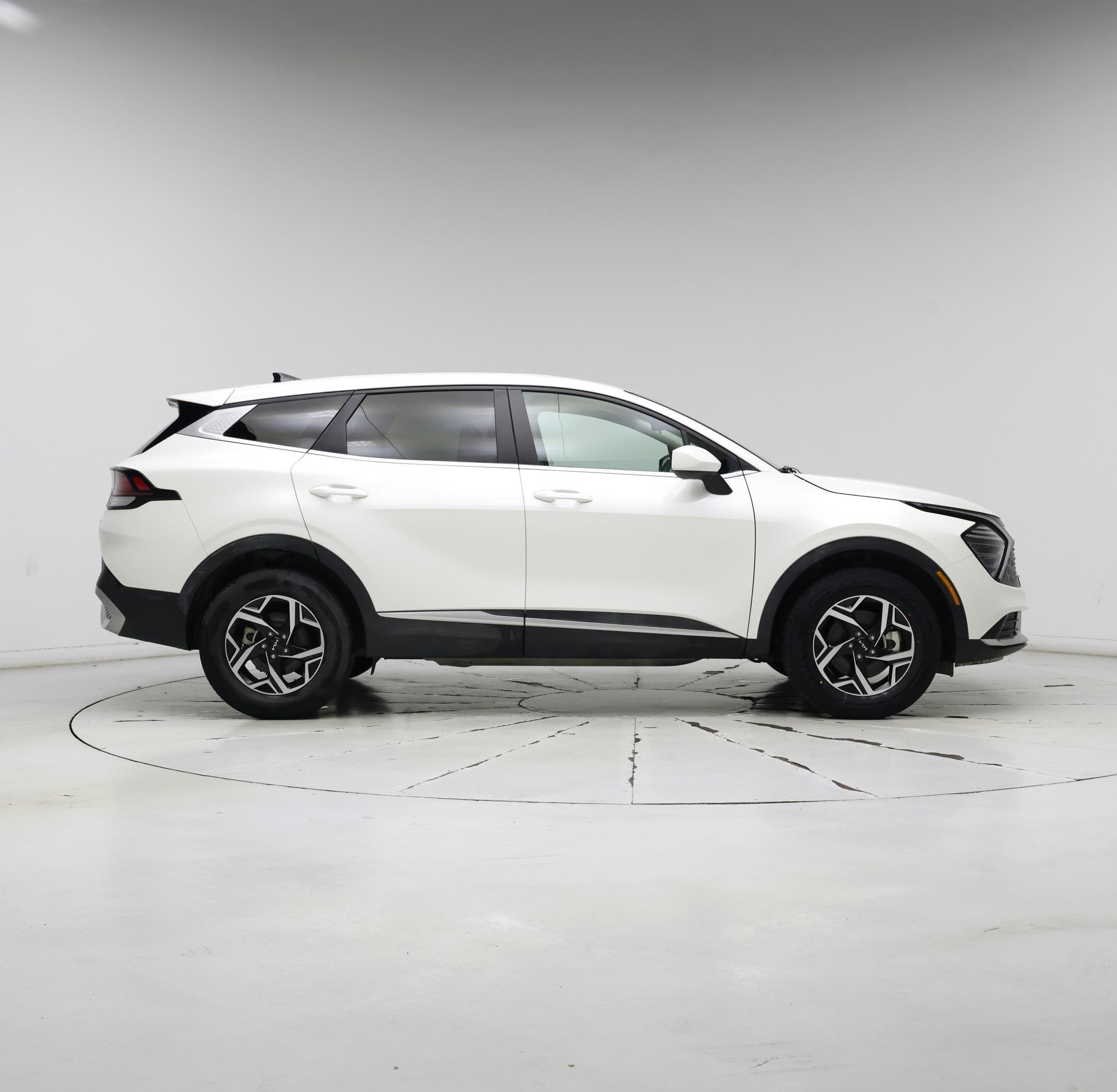 Thumbnail: 2024 Kia Sportage - 7