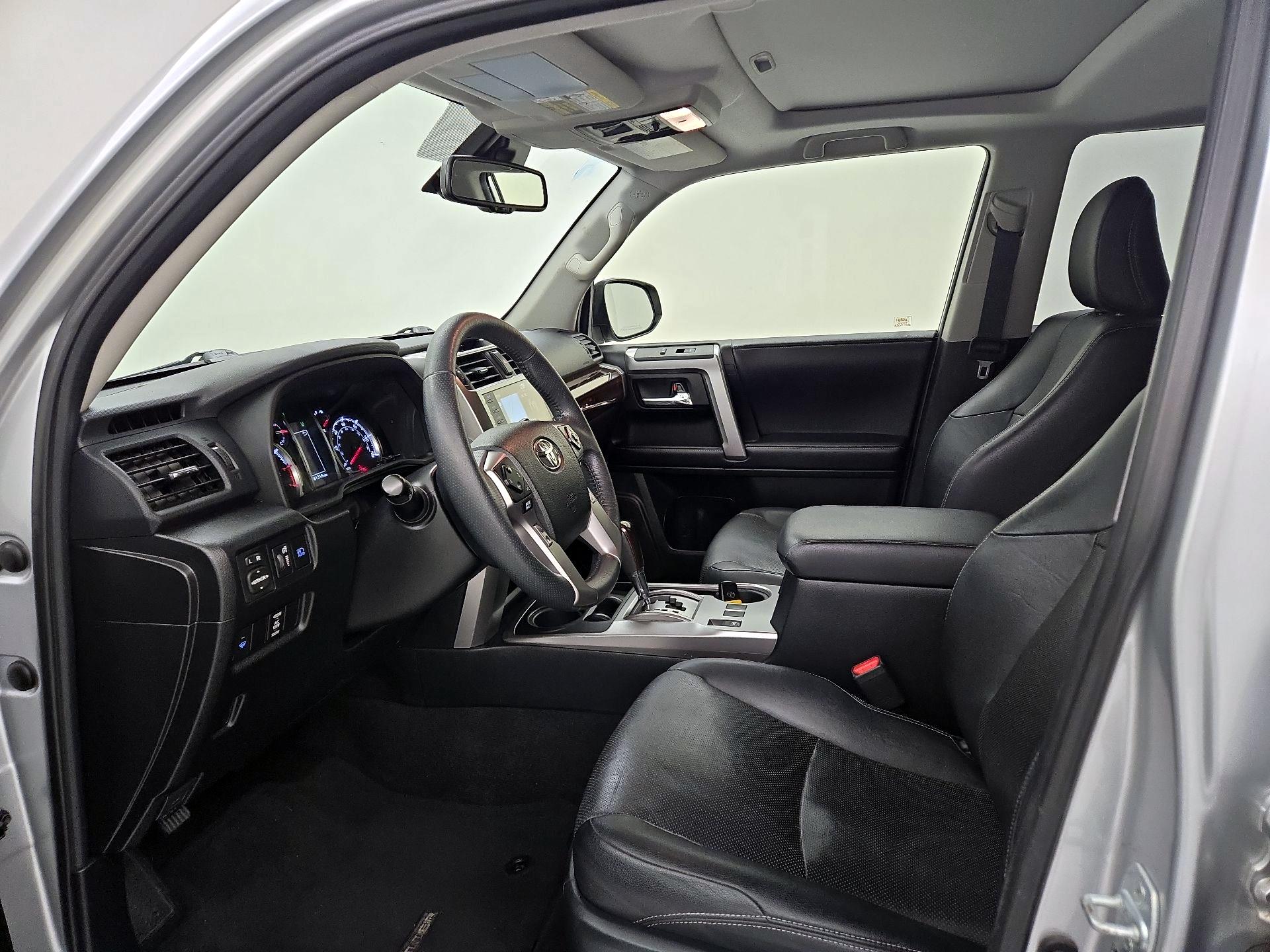 Thumbnail: 2020 Toyota 4Runner - 11