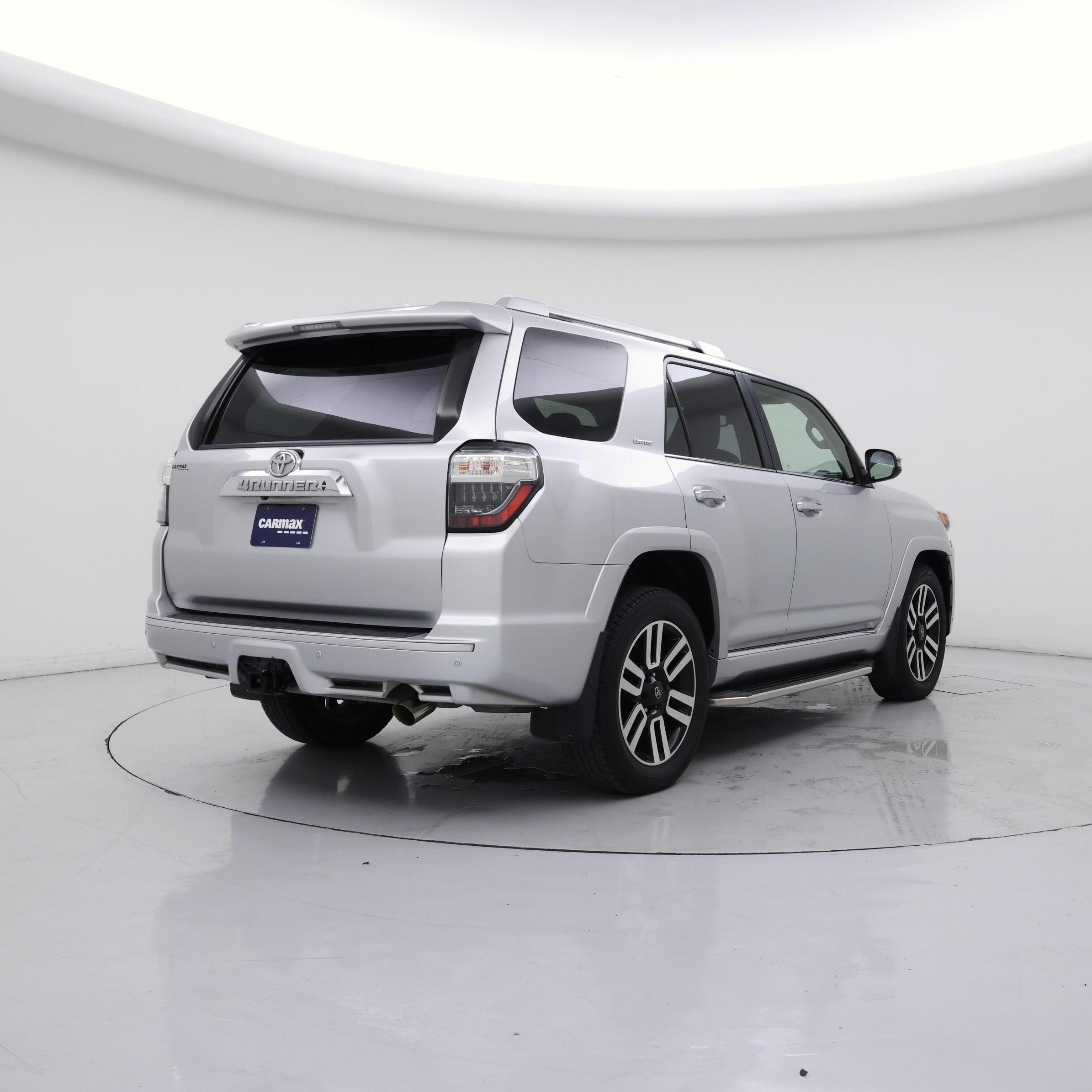 Thumbnail: 2020 Toyota 4Runner - 8