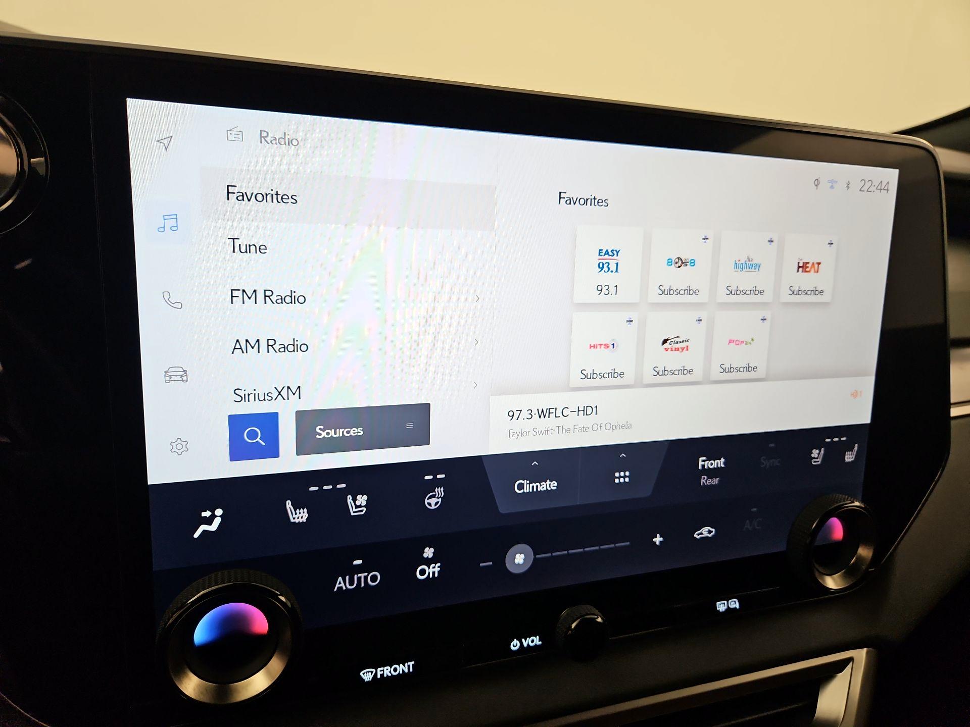 Thumbnail: 2023 Lexus RX - 16