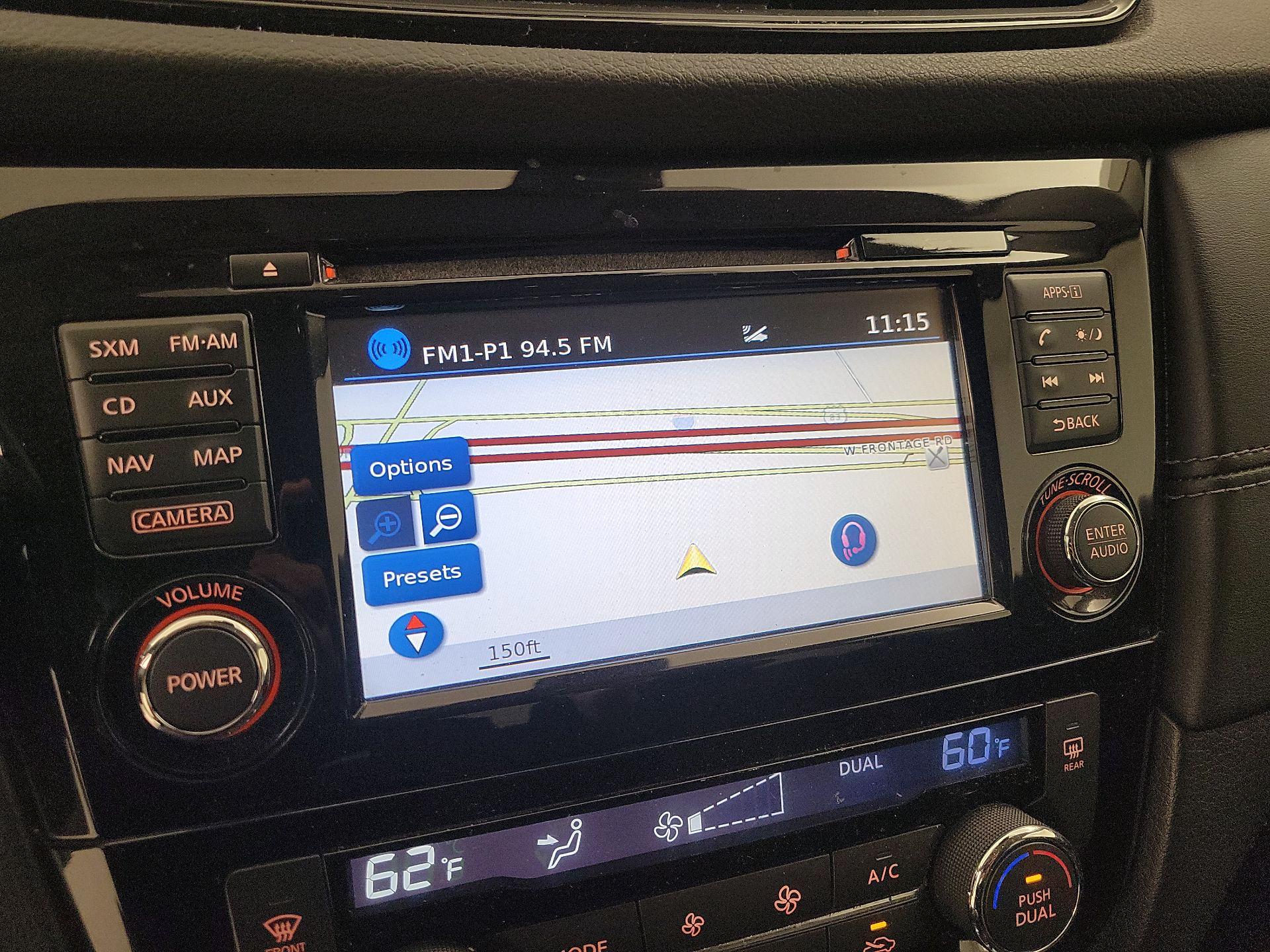 Thumbnail: 2017 Nissan Rogue - 14