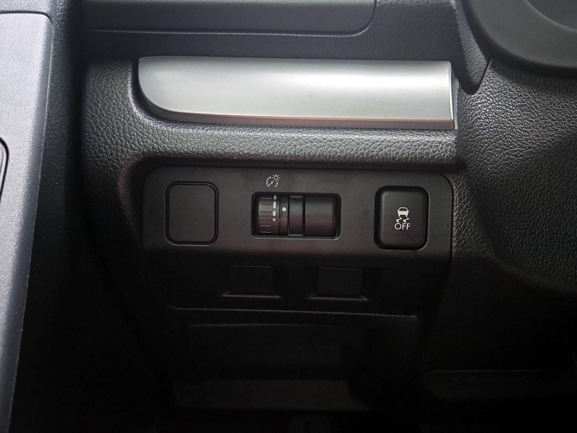 Thumbnail: 2014 Subaru Forester - 13