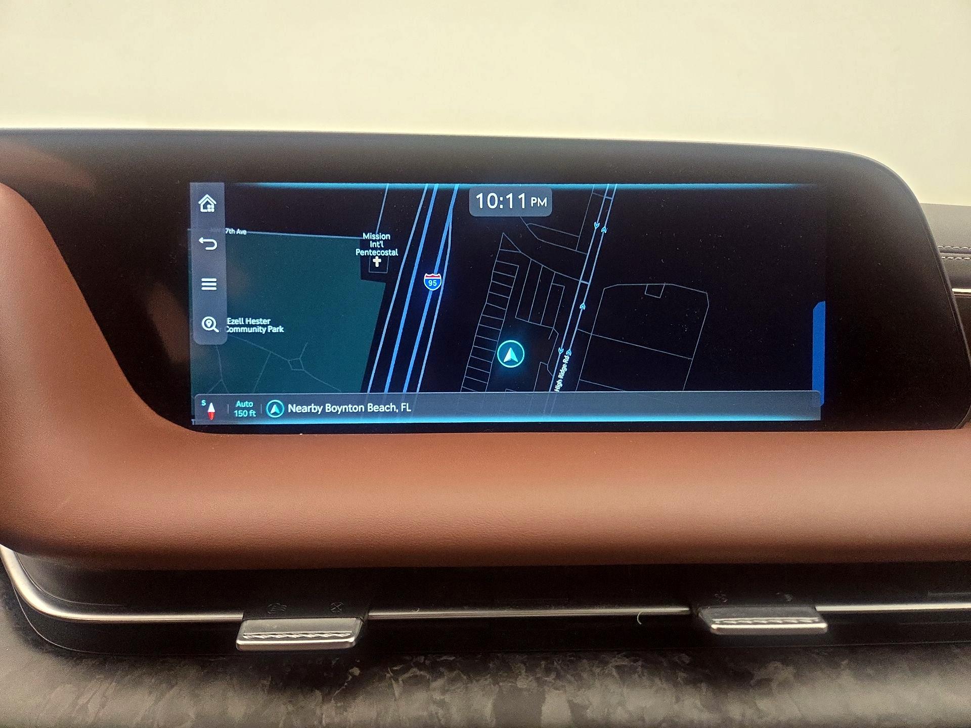 Thumbnail: 2023 Genesis G90 - 14