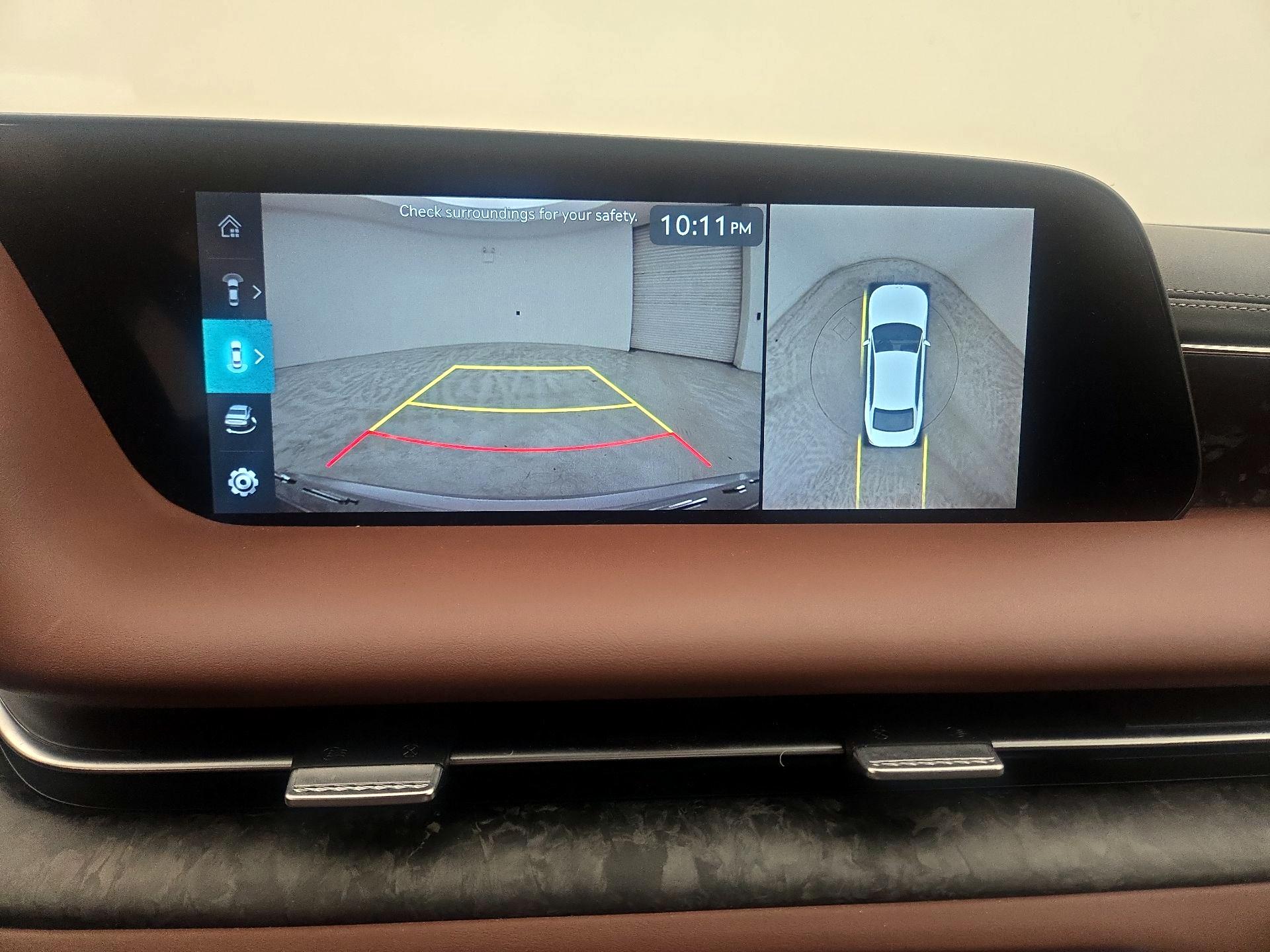 Thumbnail: 2023 Genesis G90 - 15