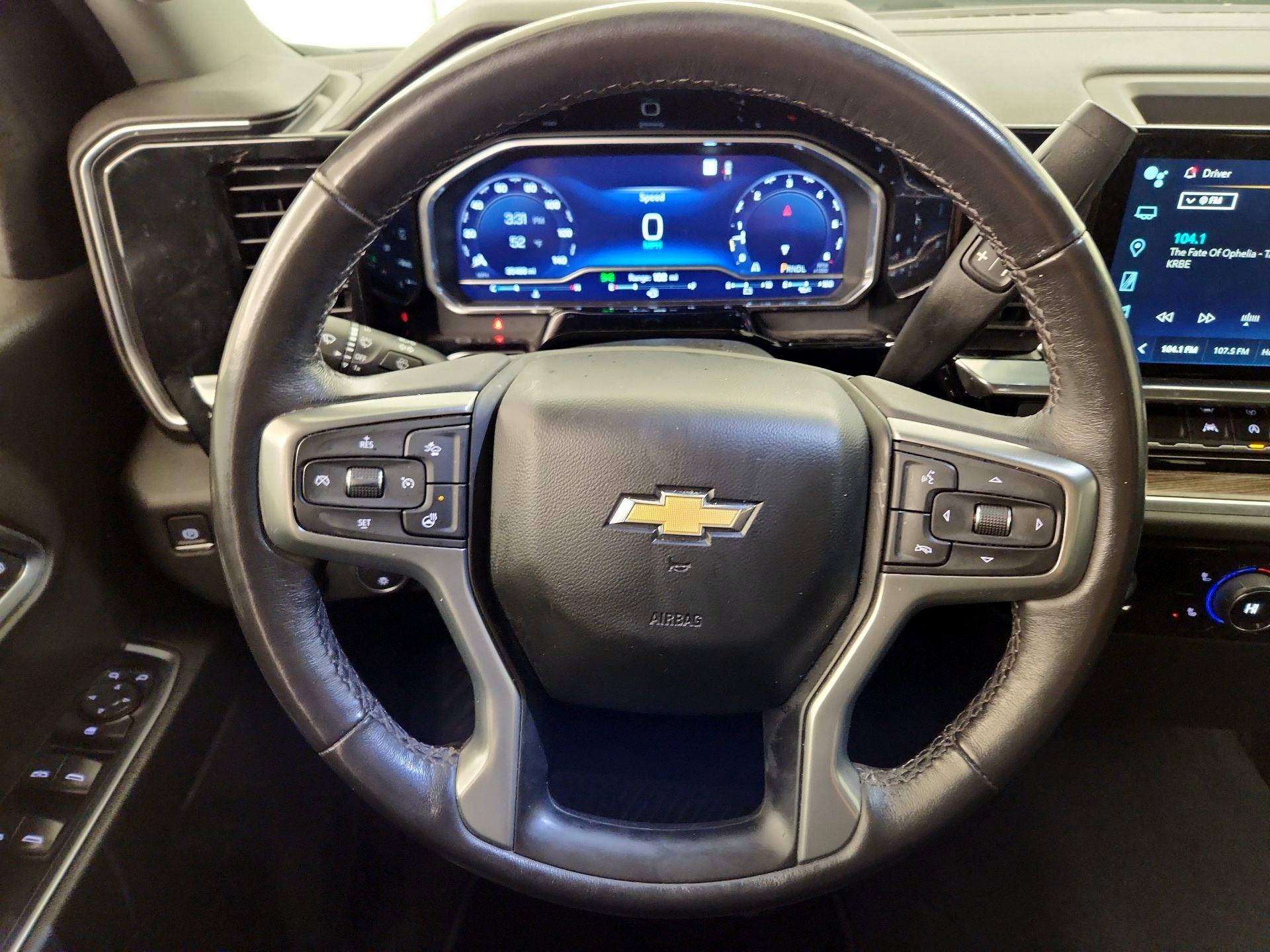 Thumbnail: 2022 Chevrolet Silverado 1500 - 10