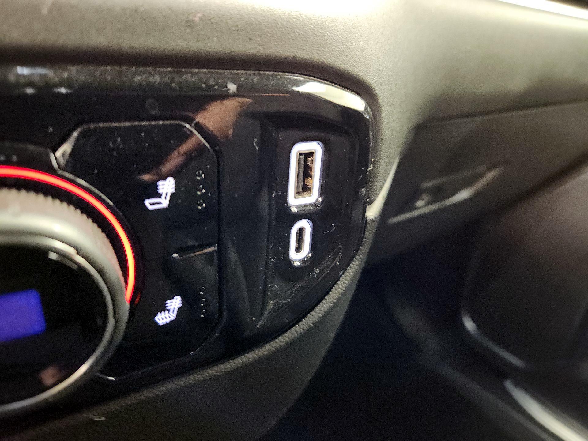 Thumbnail: 2022 Chevrolet Silverado 1500 - 18