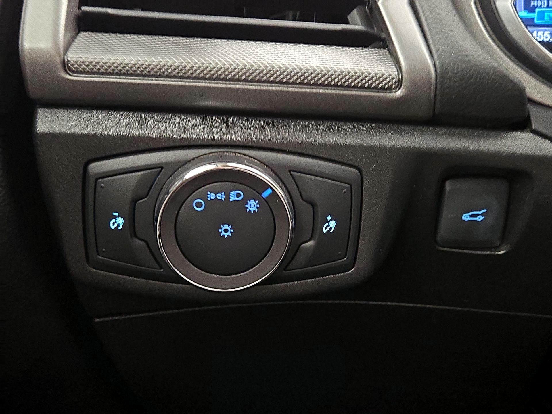 Thumbnail: 2018 Ford Fusion - 13