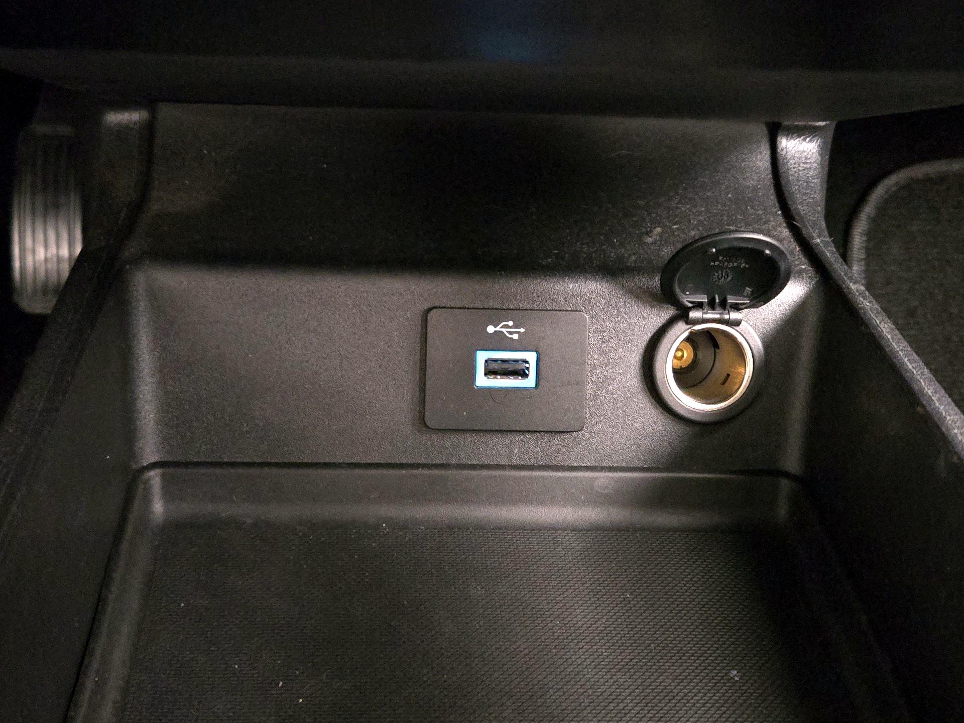 Thumbnail: 2018 Ford Fusion - 18