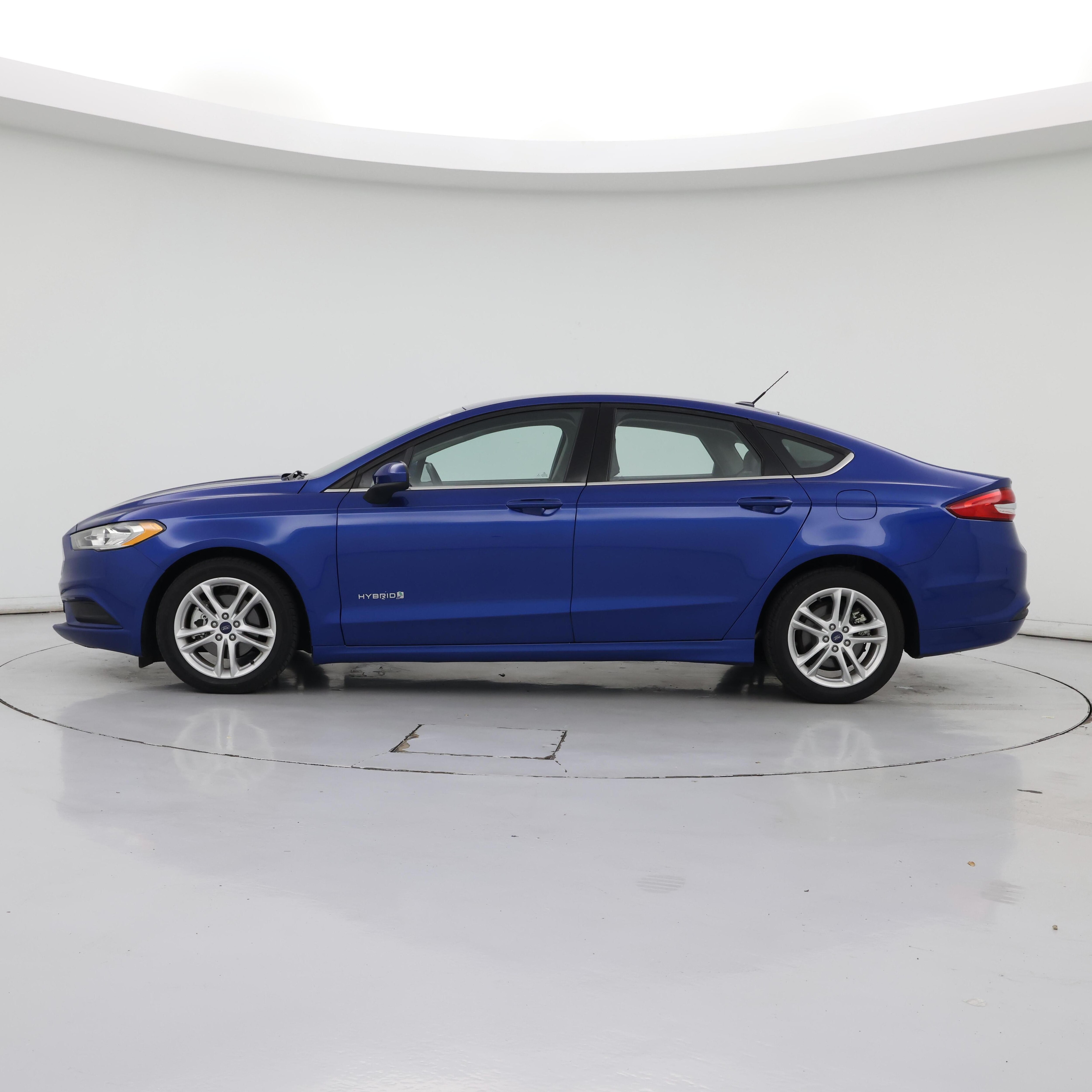 Thumbnail: 2018 Ford Fusion - 3