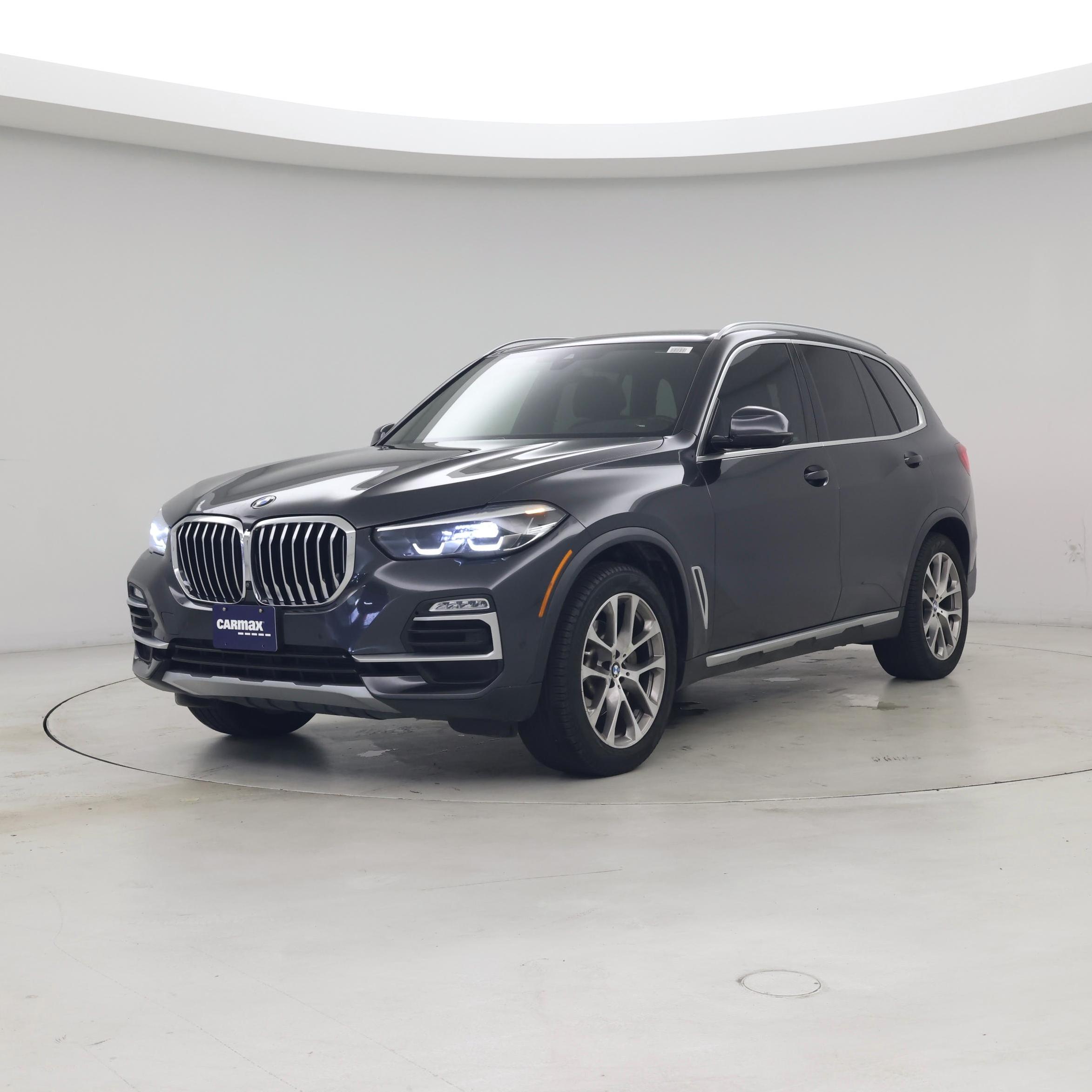 Thumbnail: 2021 BMW X5 - 4