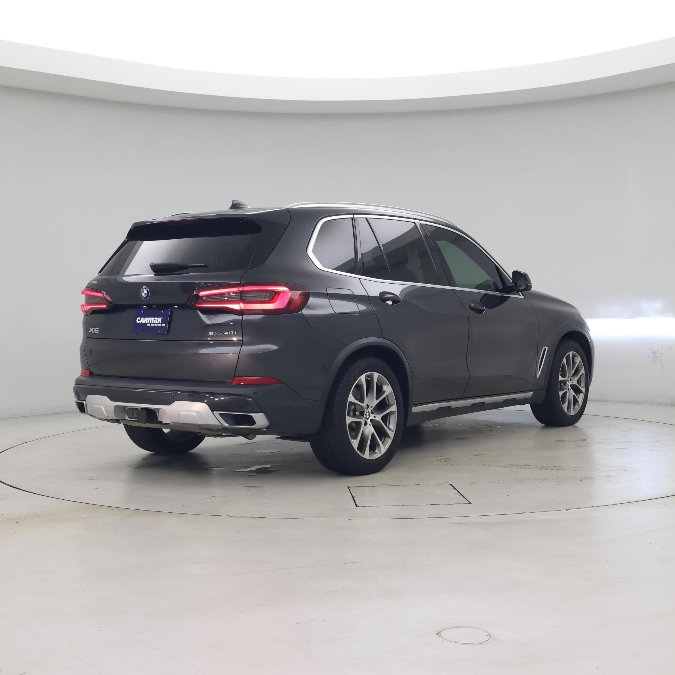 Thumbnail: 2021 BMW X5 - 8