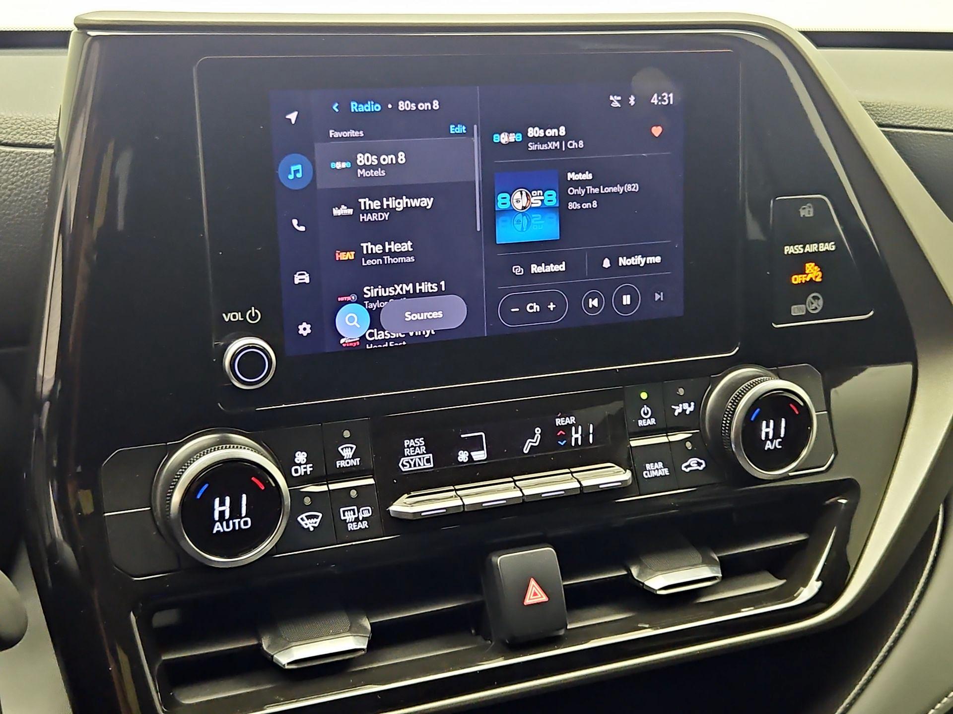 Thumbnail: 2025 Toyota Highlander - 15