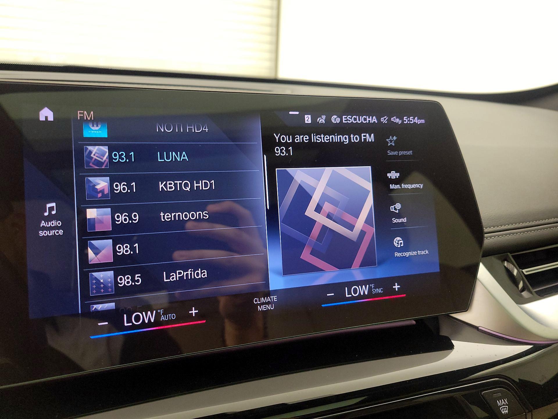 Thumbnail: 2023 BMW X1 - 16