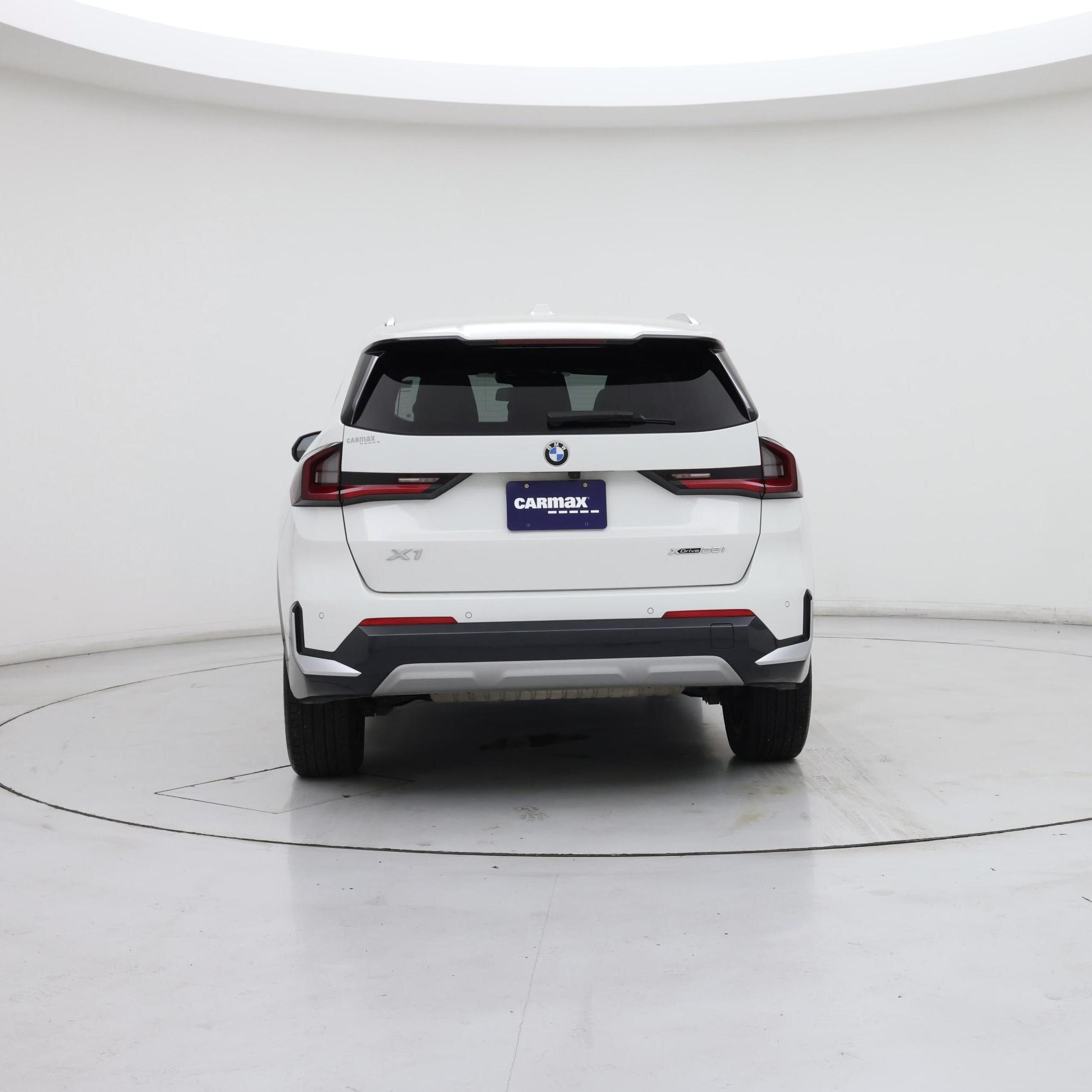 Thumbnail: 2023 BMW X1 - 6