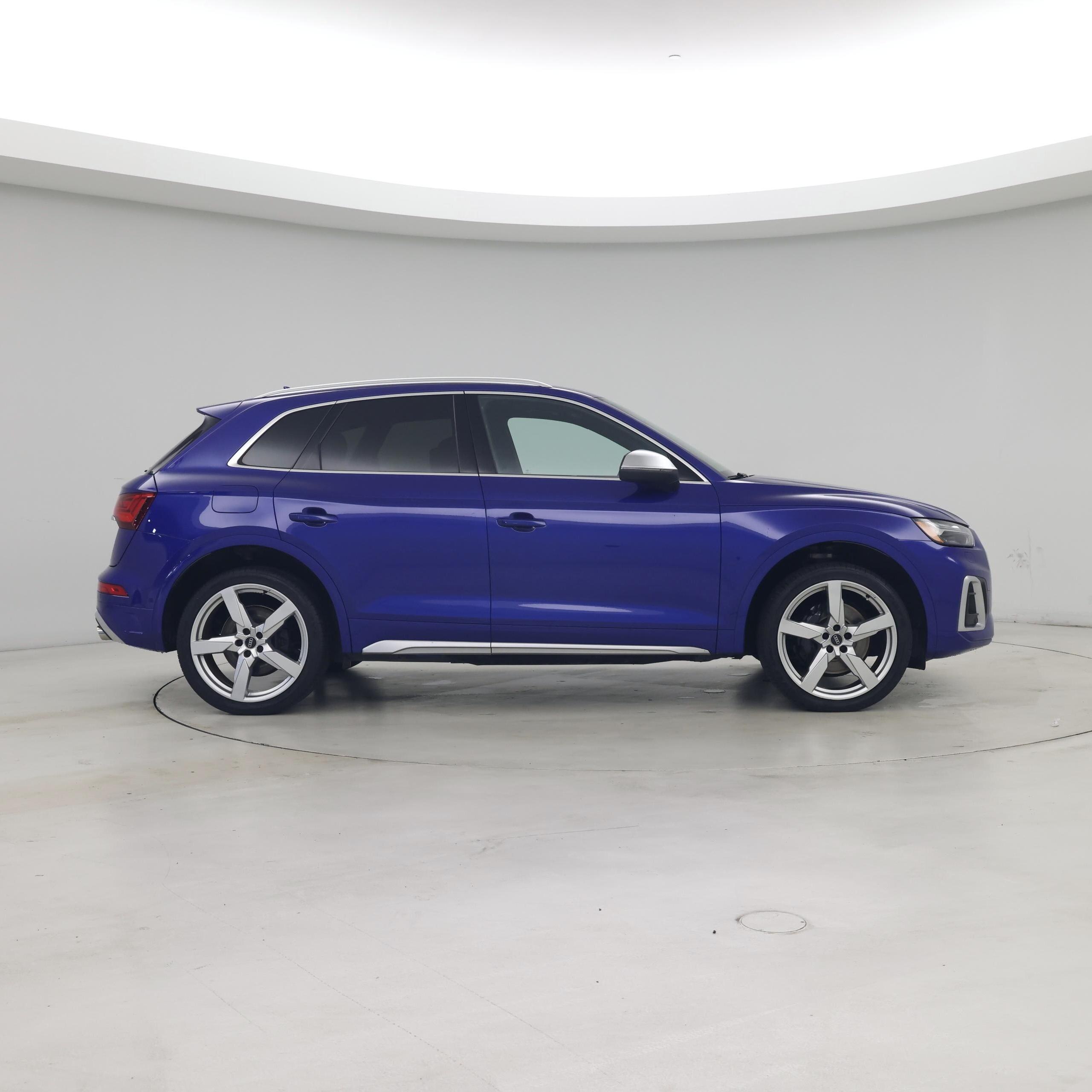 Thumbnail: 2022 Audi SQ5 - 7