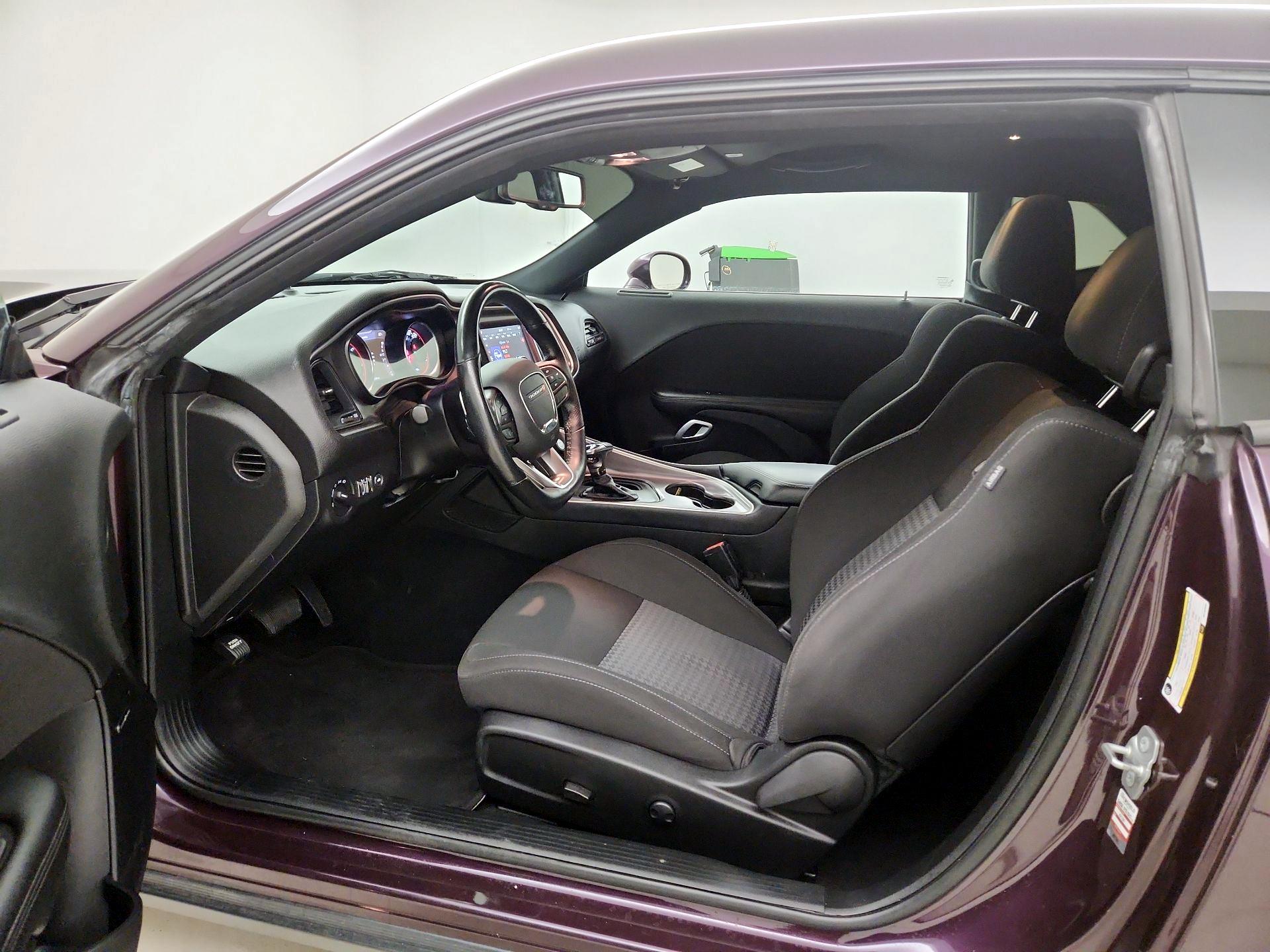 Thumbnail: 2022 Dodge Challenger - 11