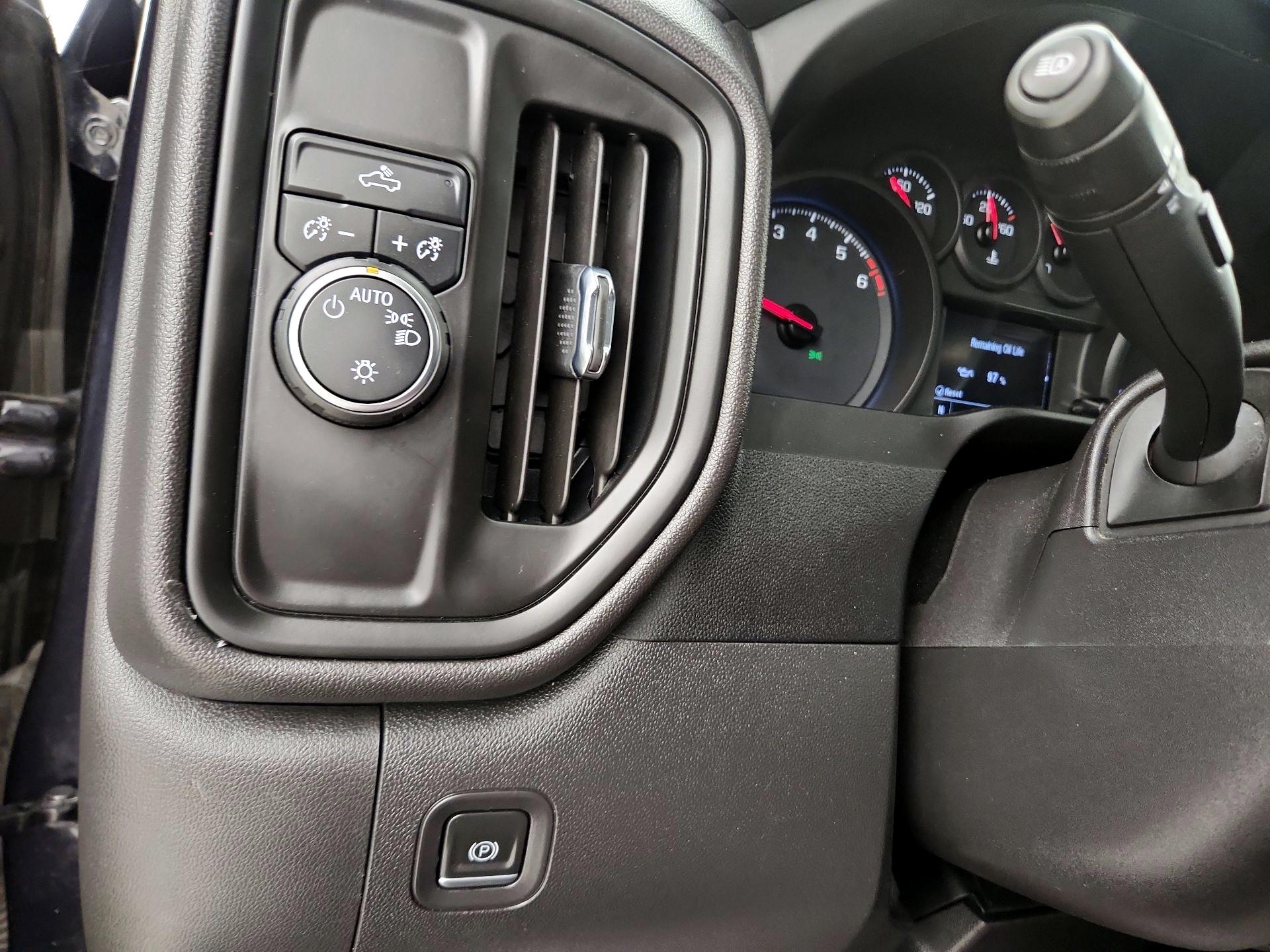 Thumbnail: 2023 Chevrolet Silverado 1500 - 13