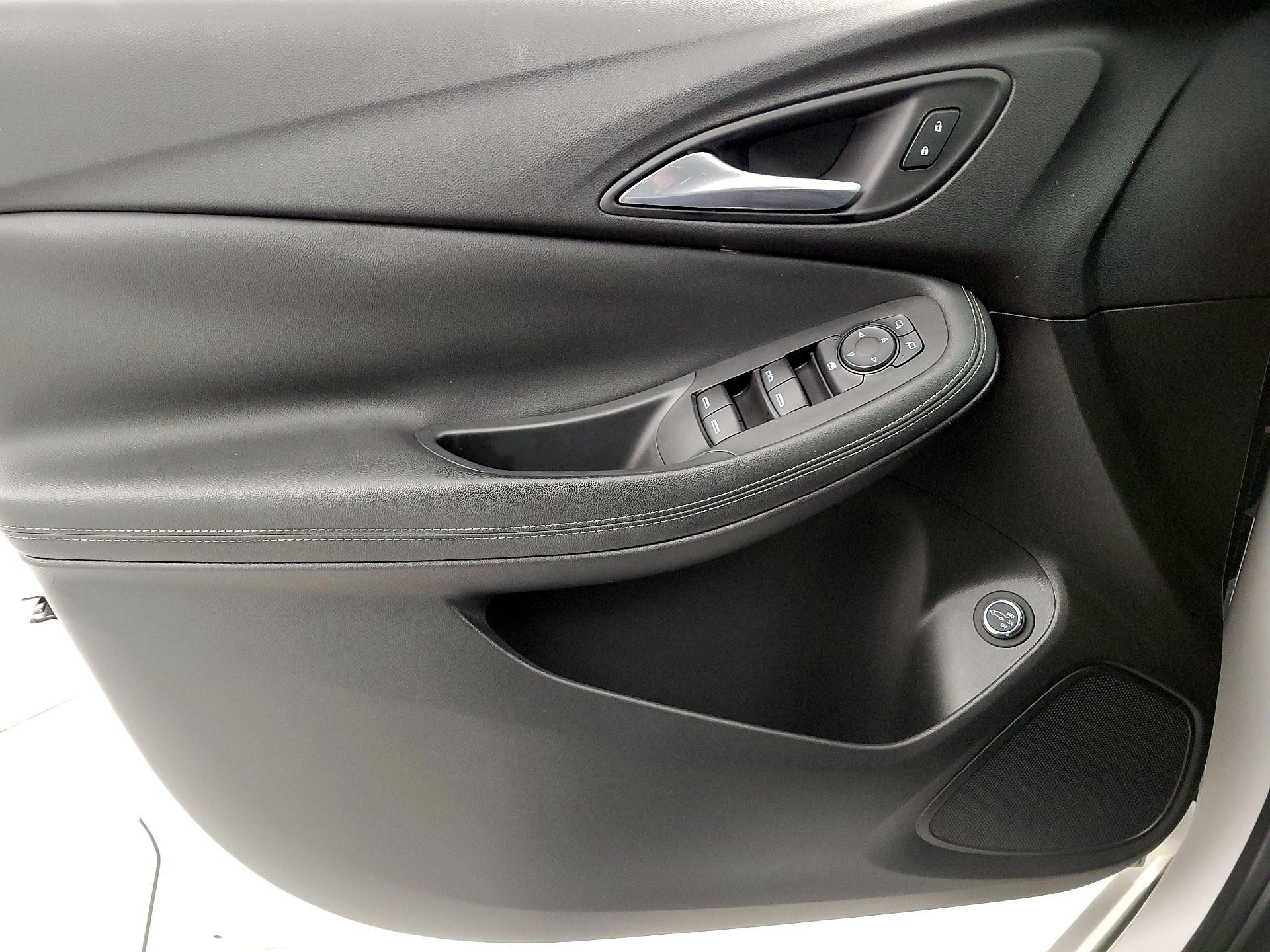 Thumbnail: 2020 Buick Encore GX - 12